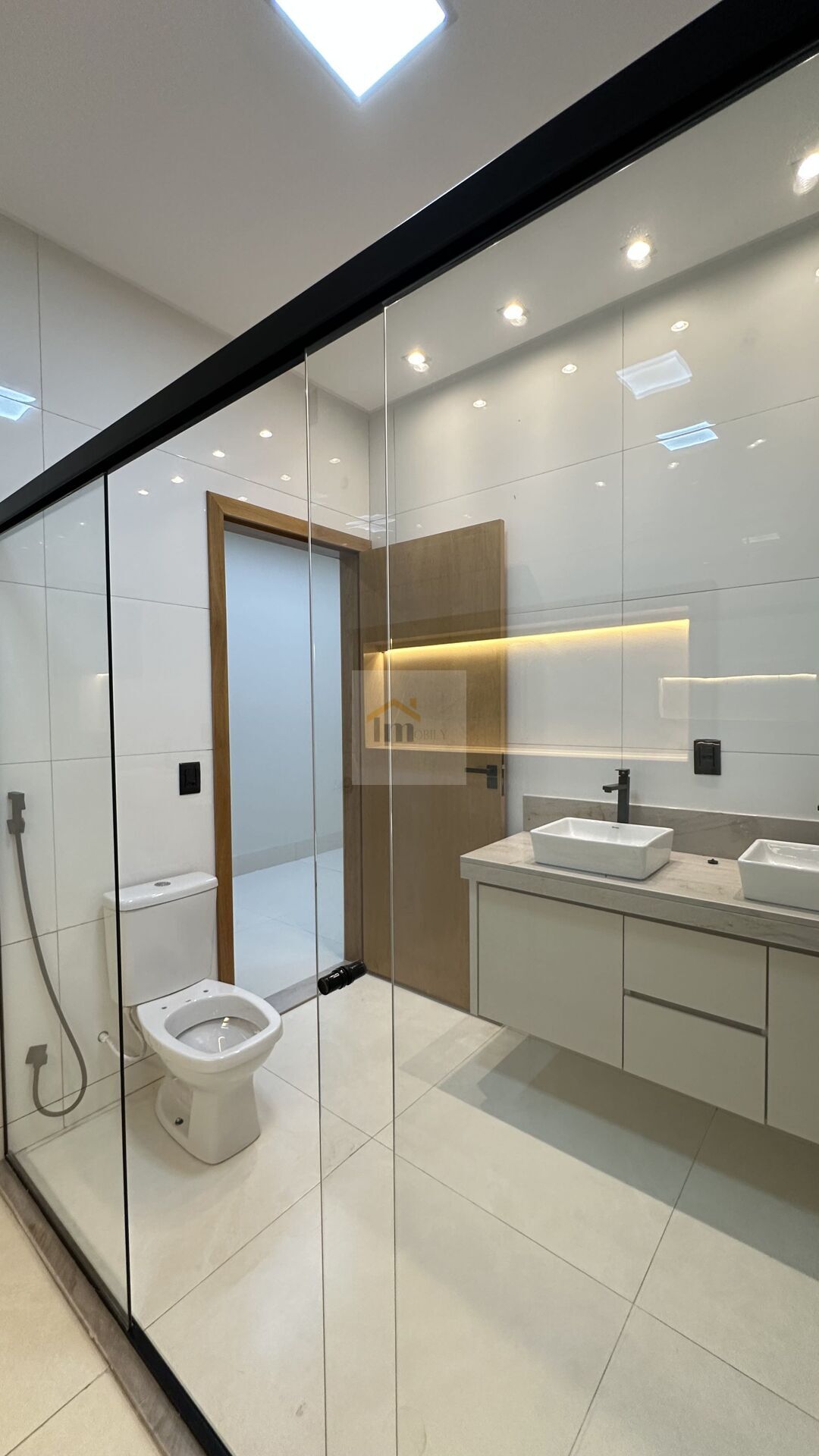Casa, 4 quartos, 240 m² - Foto 22