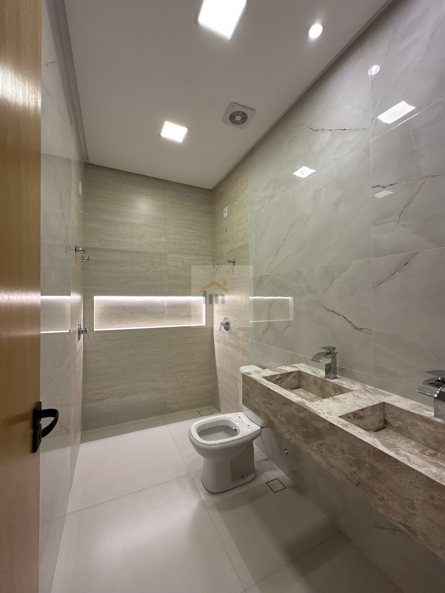 Casa à venda com 3 quartos, 160m² - Foto 14