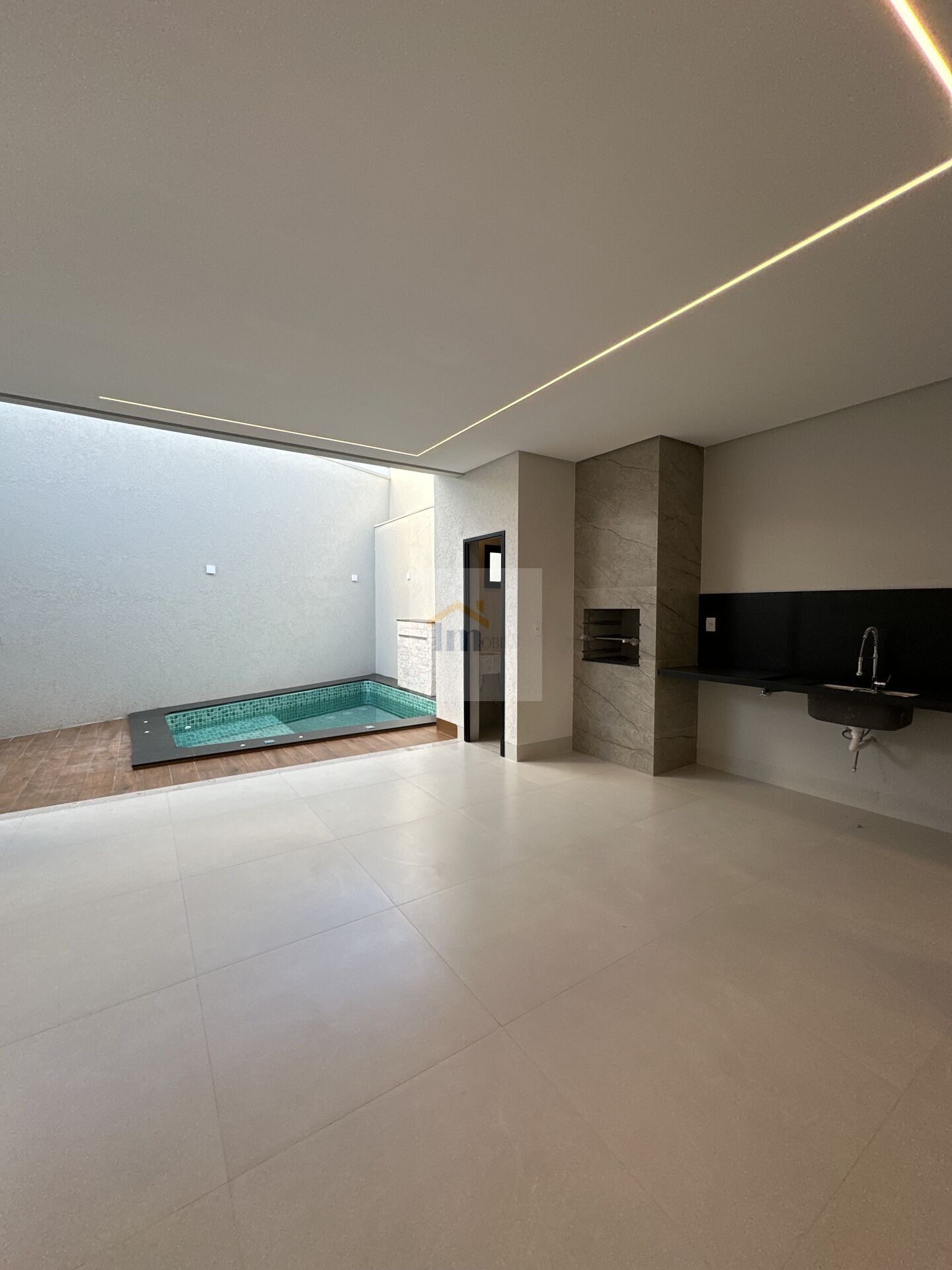 Casa à venda com 3 quartos, 160m² - Foto 22