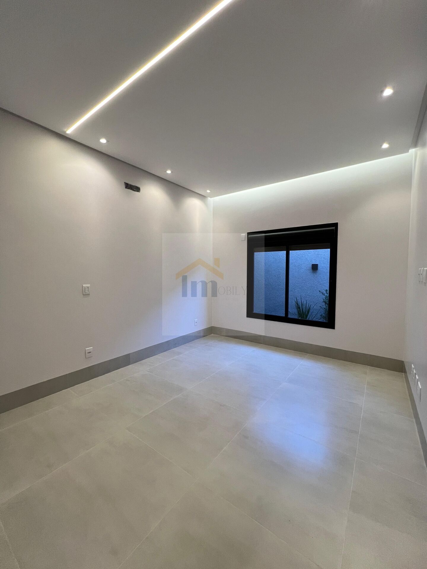 Casa à venda com 3 quartos, 209m² - Foto 9