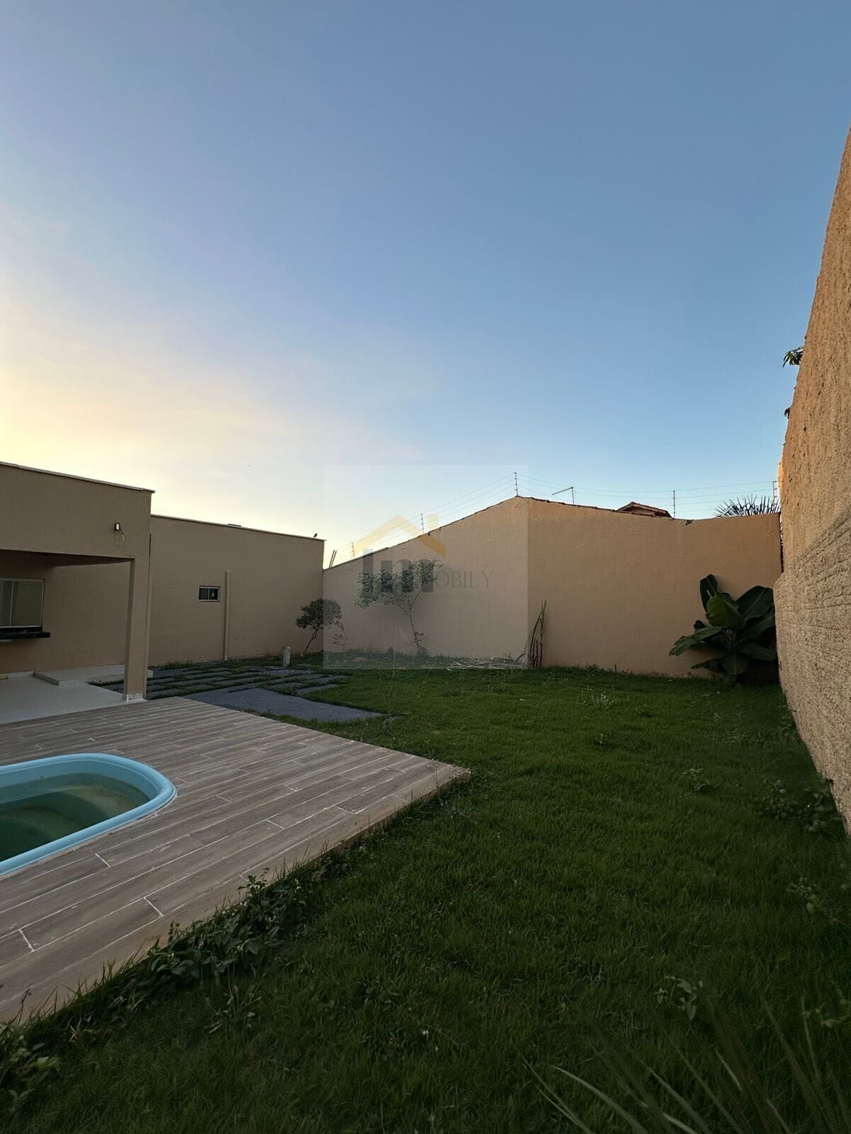 Casa à venda com 4 quartos, 185m² - Foto 4