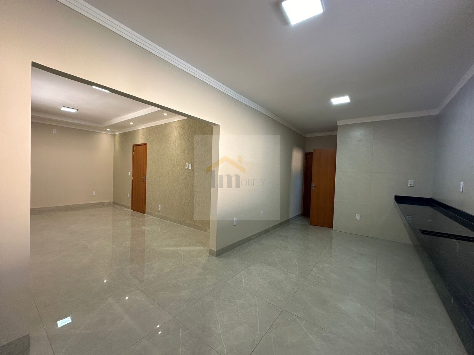 Casa à venda com 4 quartos, 185m² - Foto 5