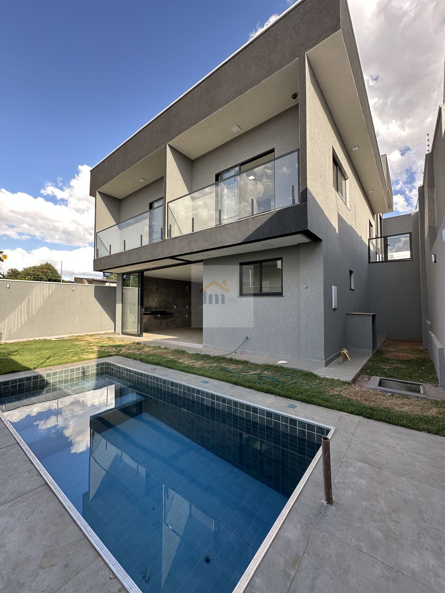 Casa, 3 quartos, 250 m² - Foto 1