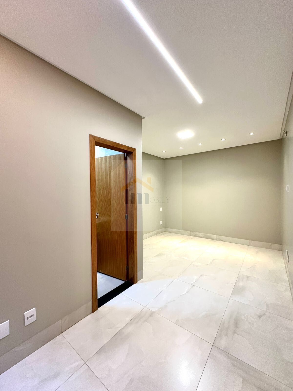 Casa à venda com 3 quartos, 220m² - Foto 11