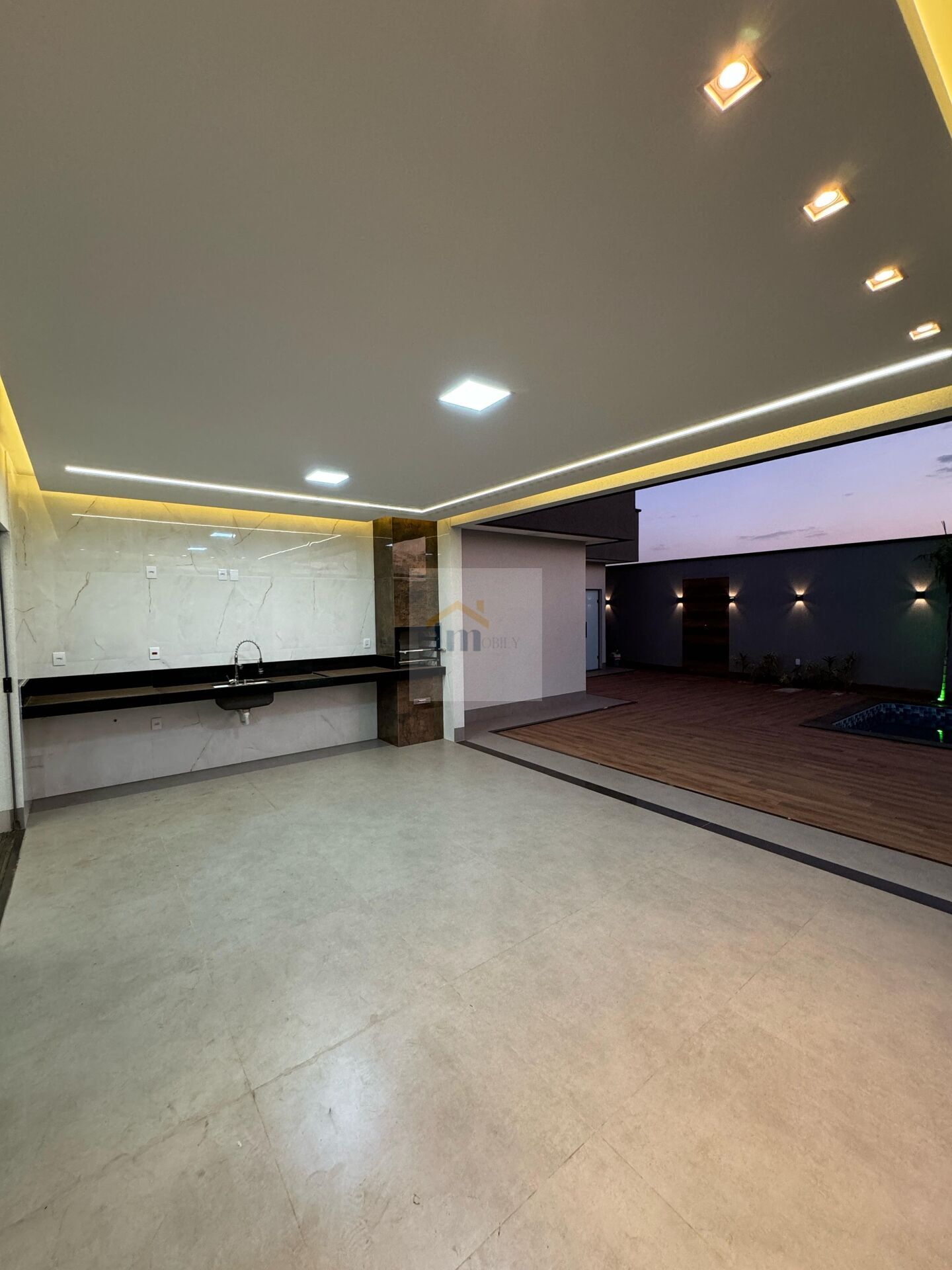 Casa à venda com 3 quartos, 200m² - Foto 21