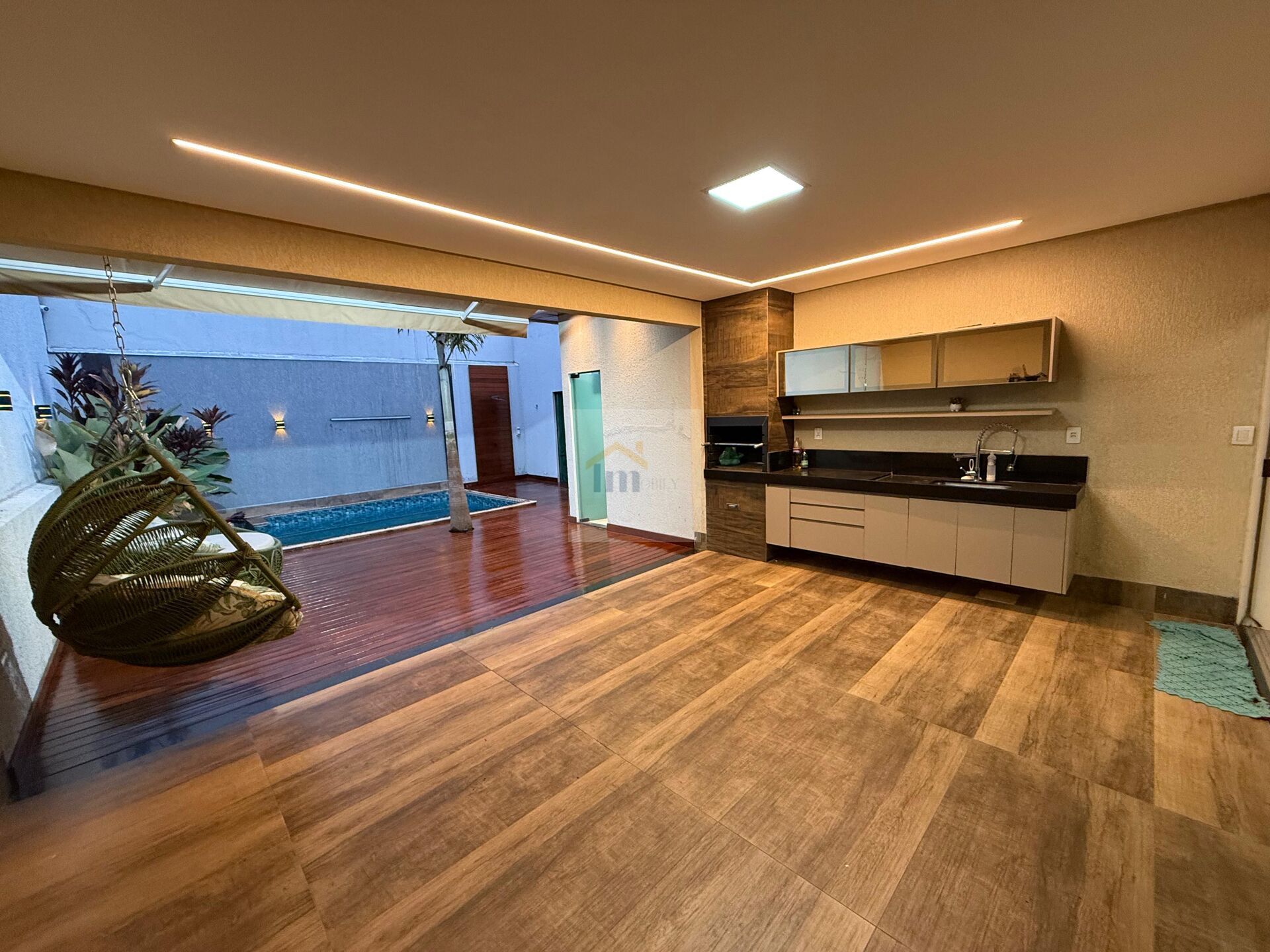 Casa, 4 quartos, 214 m² - Foto 3