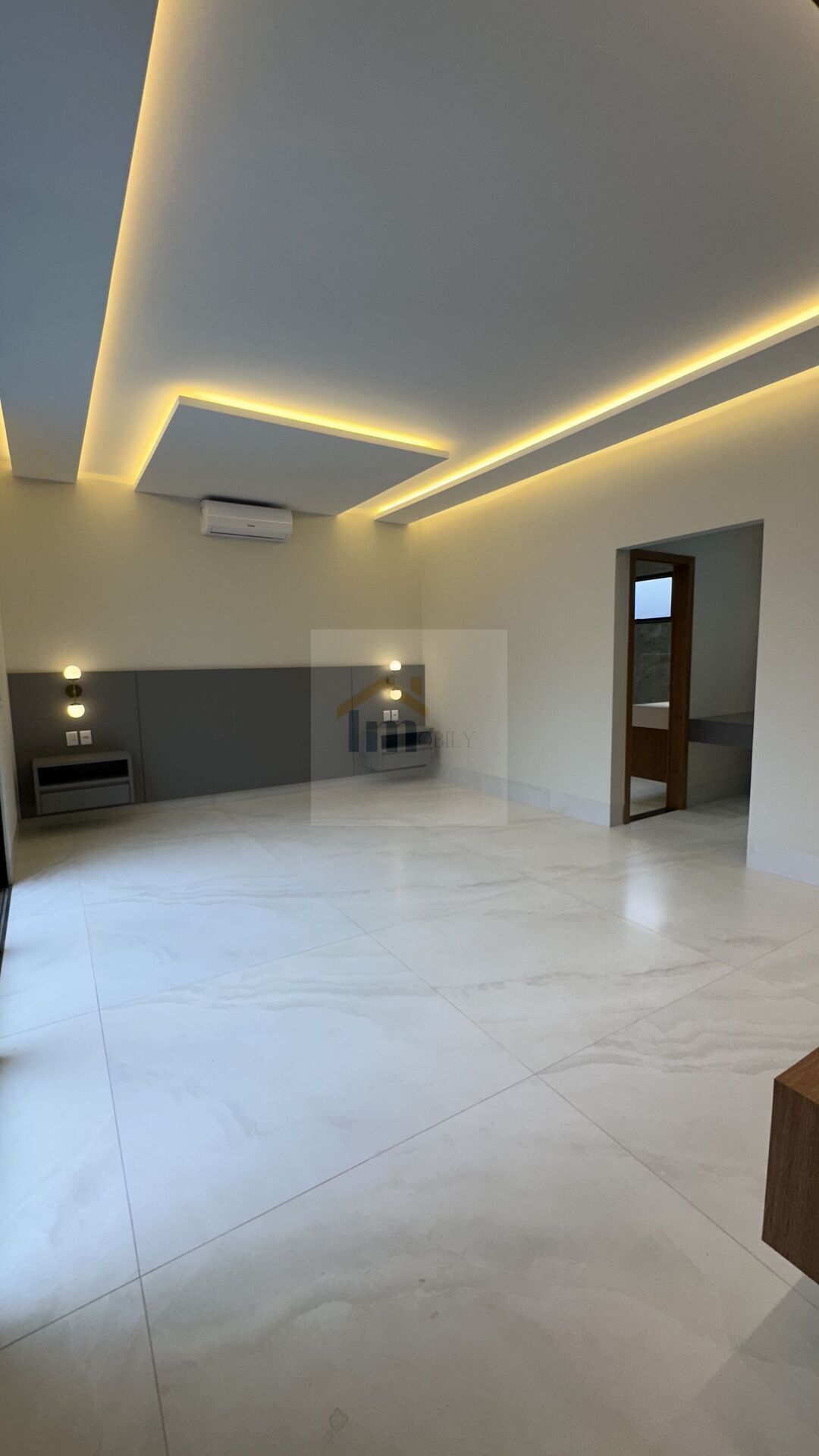 Casa à venda com 4 quartos, 225m² - Foto 17