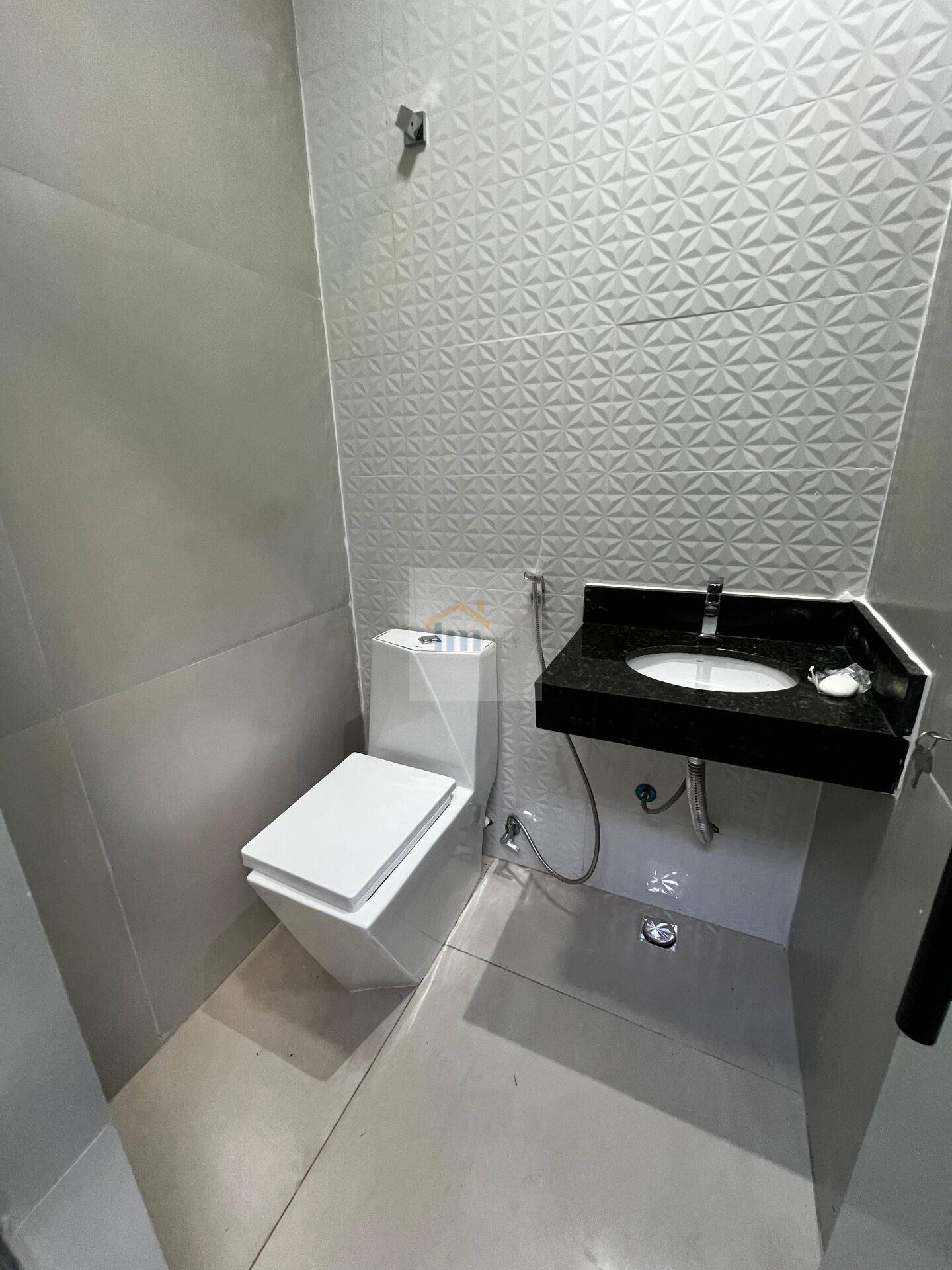Casa à venda com 3 quartos, 117m² - Foto 8