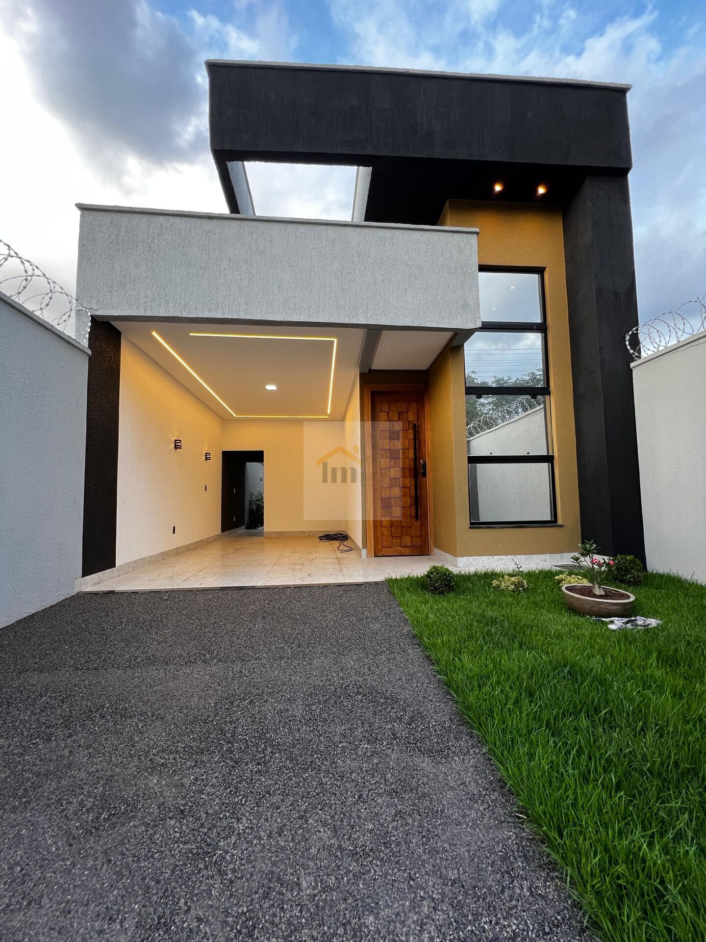 Casa à venda com 3 quartos, 117m² - Foto 14