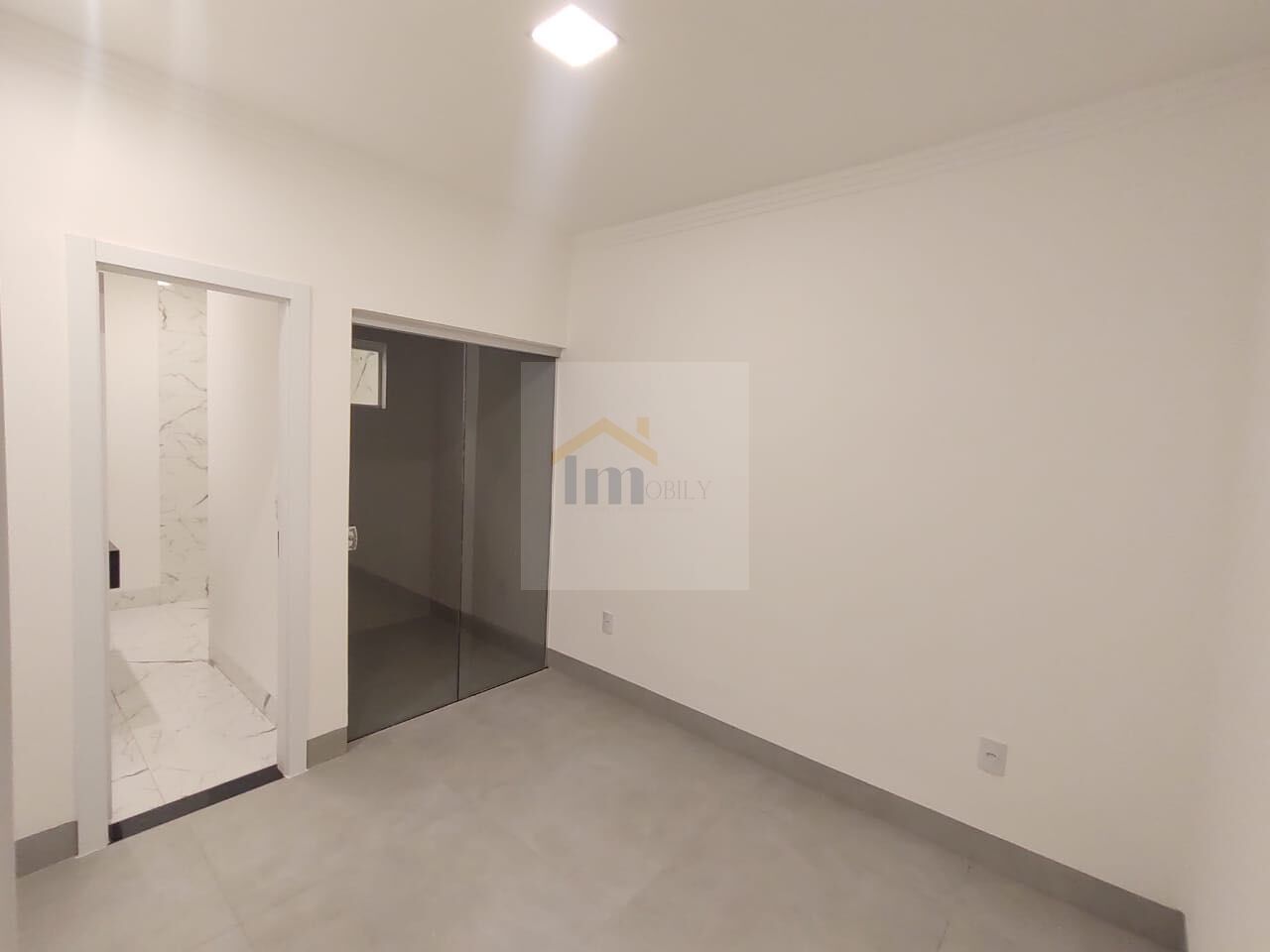 Casa à venda com 3 quartos, 128m² - Foto 11