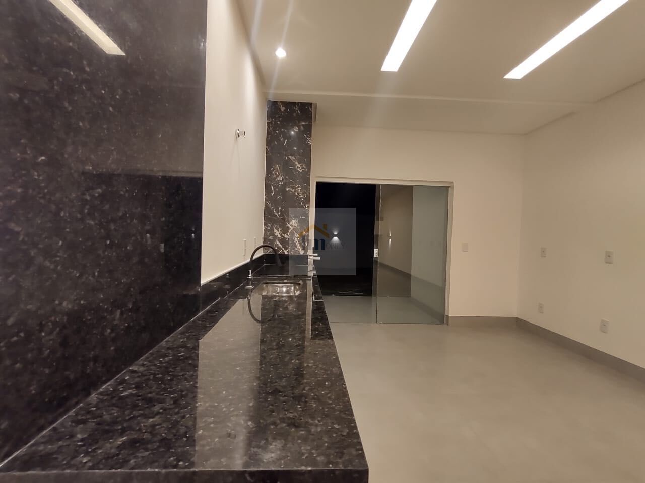 Casa à venda com 3 quartos, 128m² - Foto 5