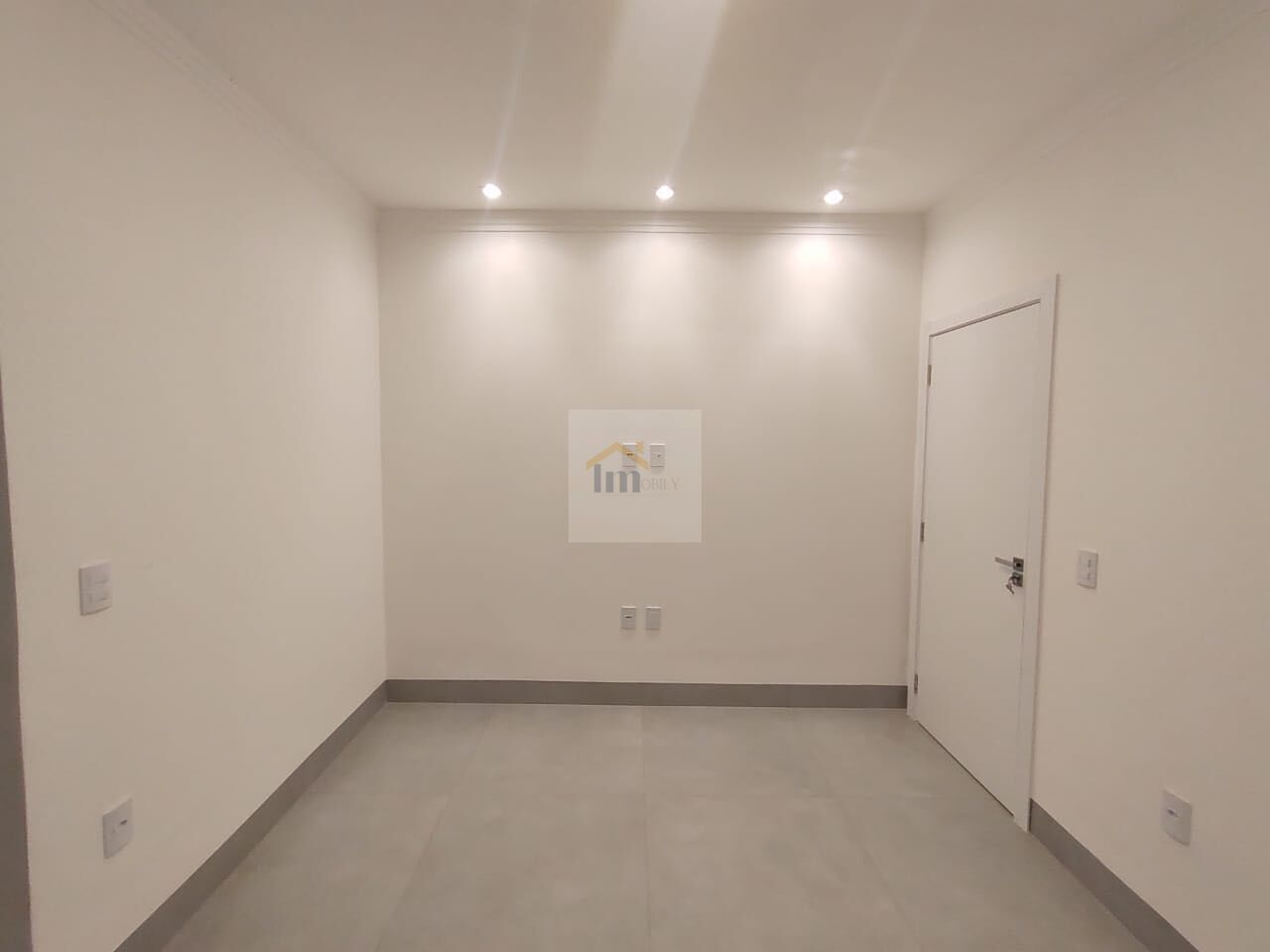 Casa à venda com 3 quartos, 128m² - Foto 8