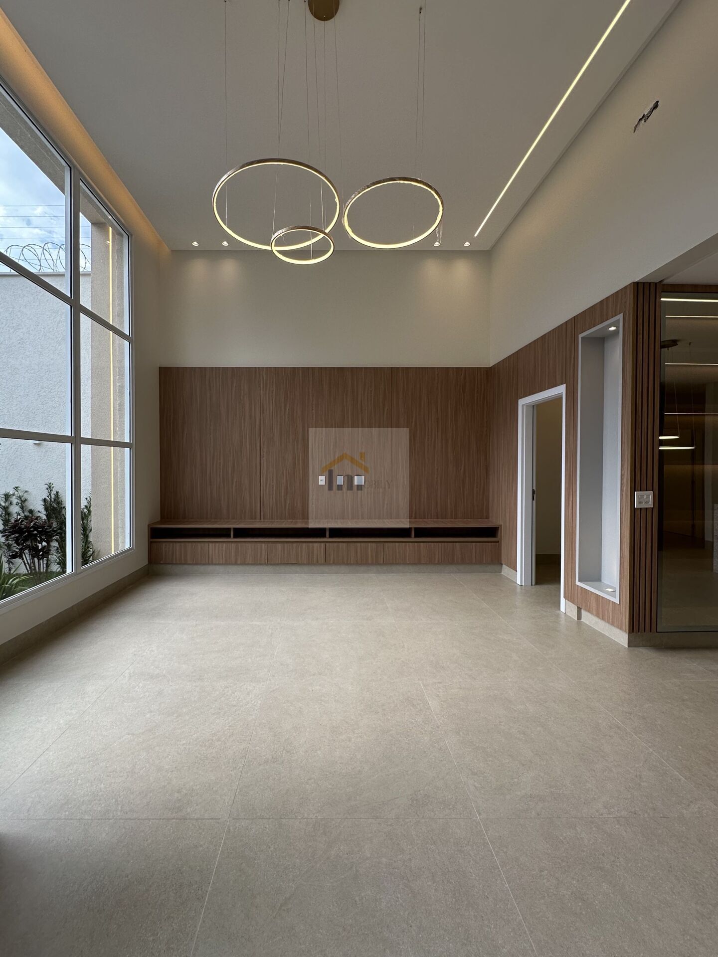 Casa, 4 quartos, 215 m² - Foto 2