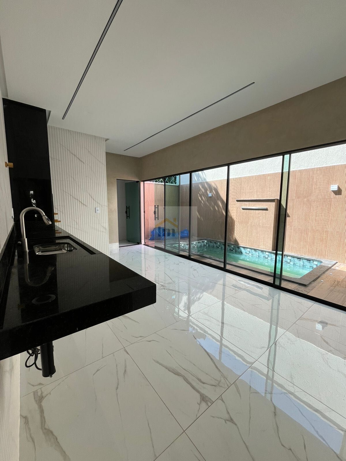 Casa, 3 quartos, 110 m² - Foto 1