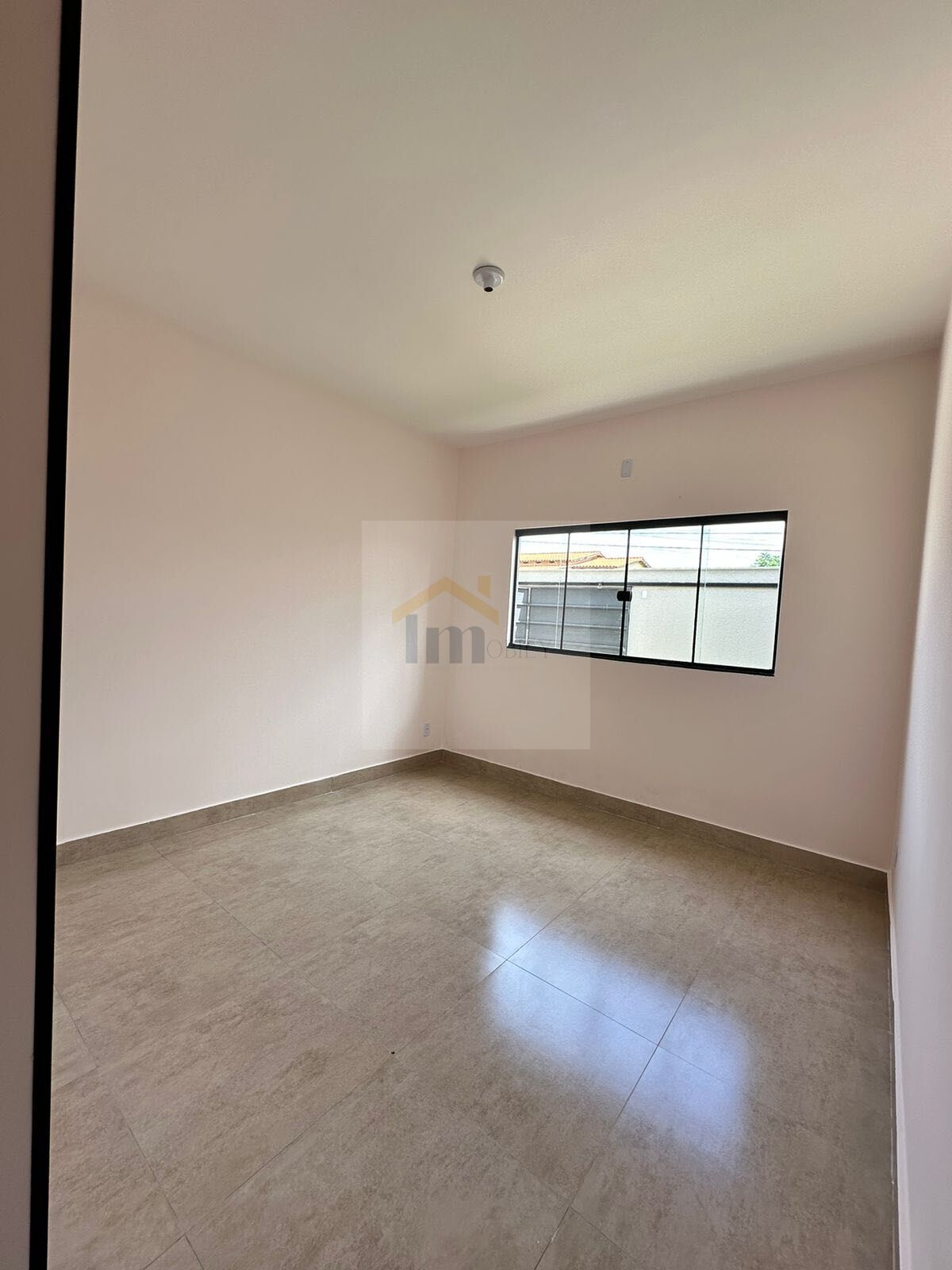 Casa à venda com 3 quartos, 106m² - Foto 11