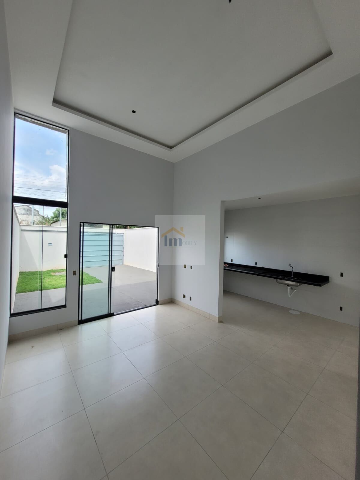 Casa, 3 quartos, 92 m² - Foto 1
