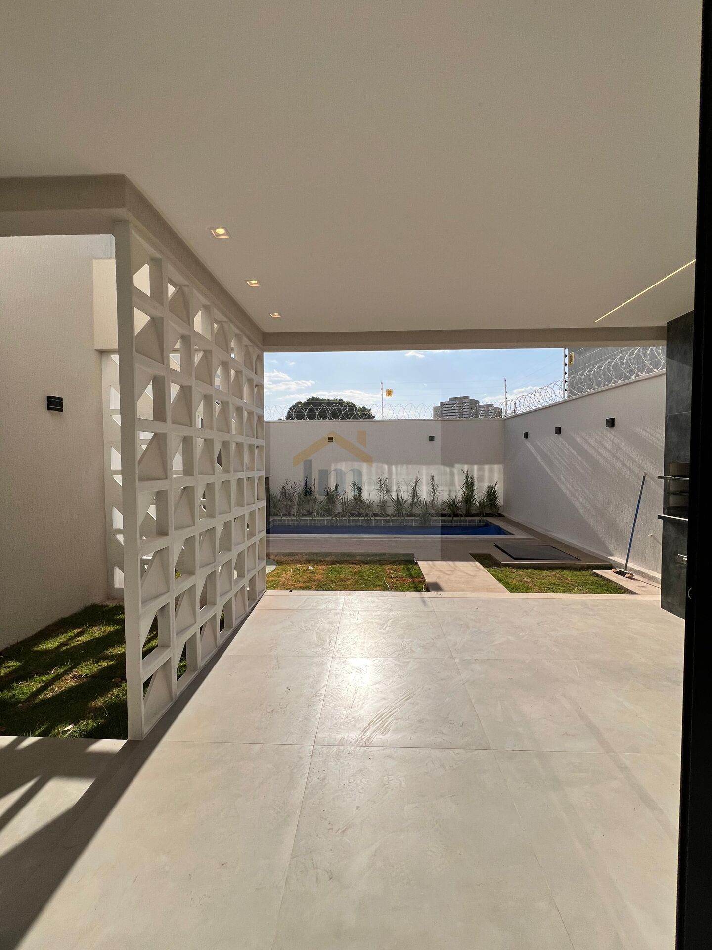 Casa à venda com 3 quartos, 209m² - Foto 10