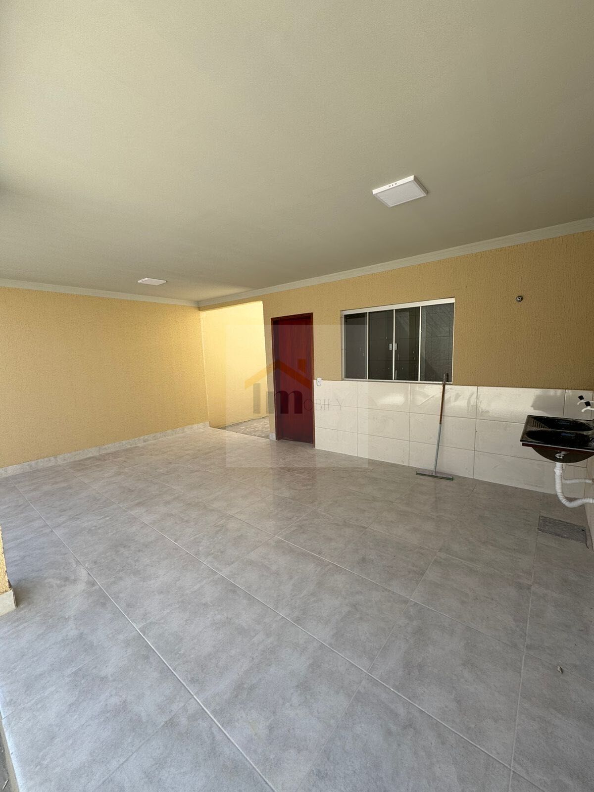 Casa à venda com 2 quartos, 100m² - Foto 12