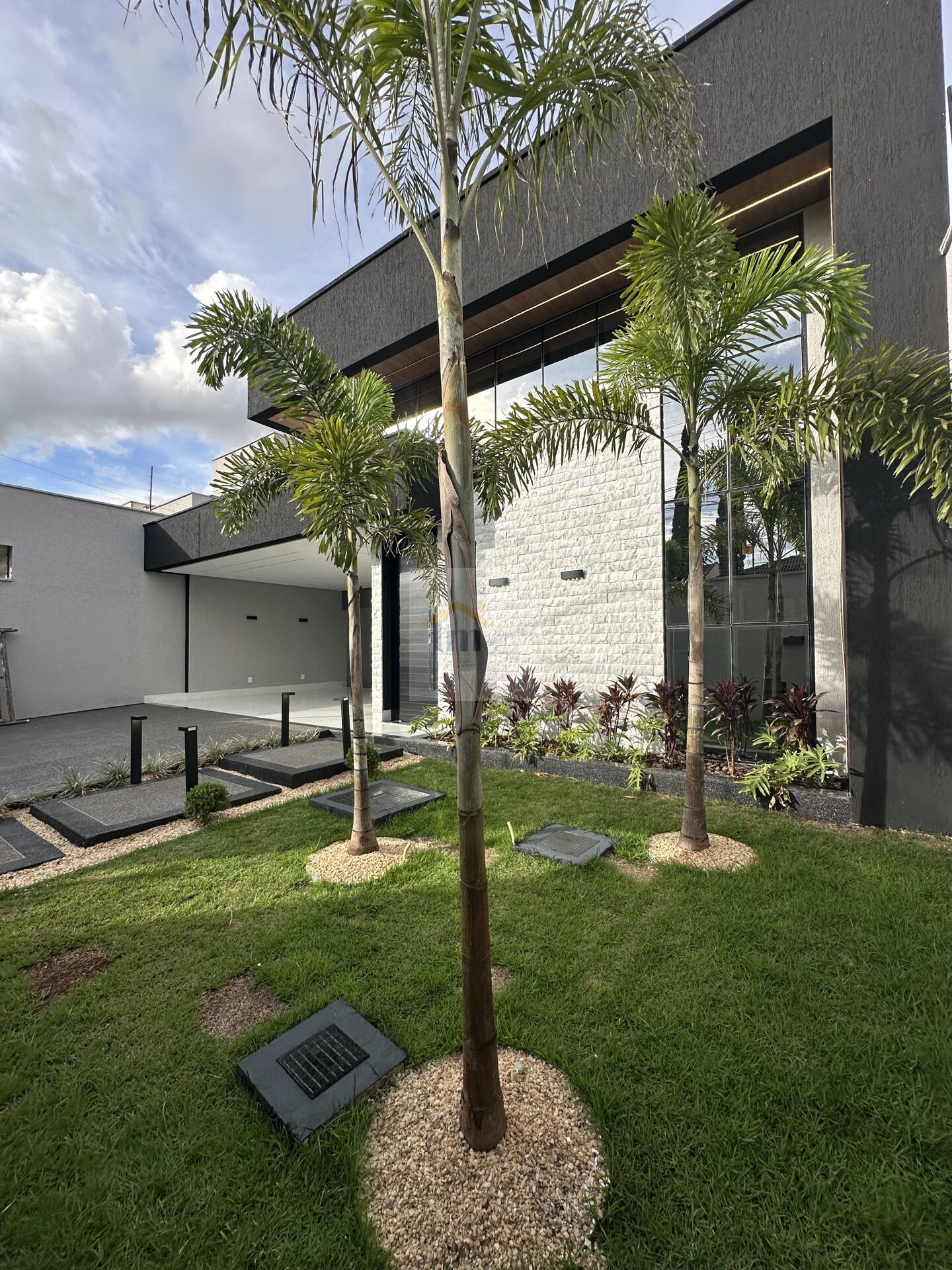 Casa, 4 quartos, 223 m² - Foto 2