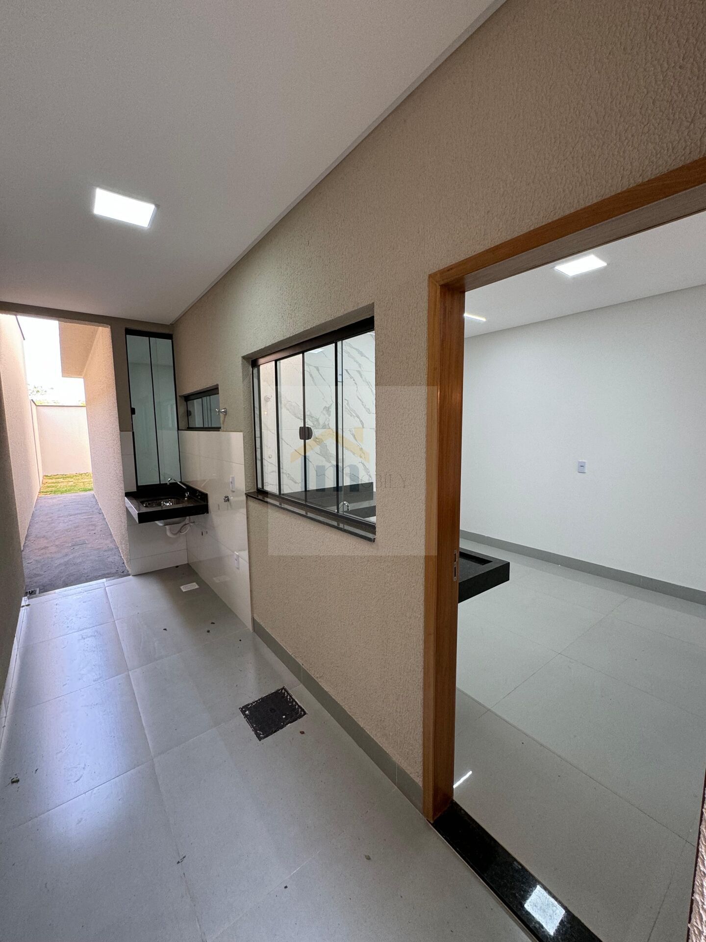 Casa à venda com 2 quartos, 82m² - Foto 7