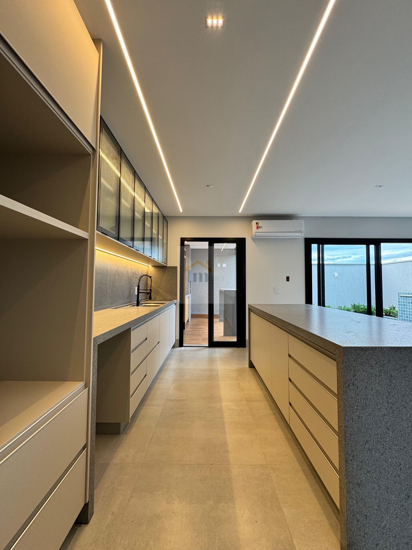 Casa, 3 quartos, 259 m² - Foto 12