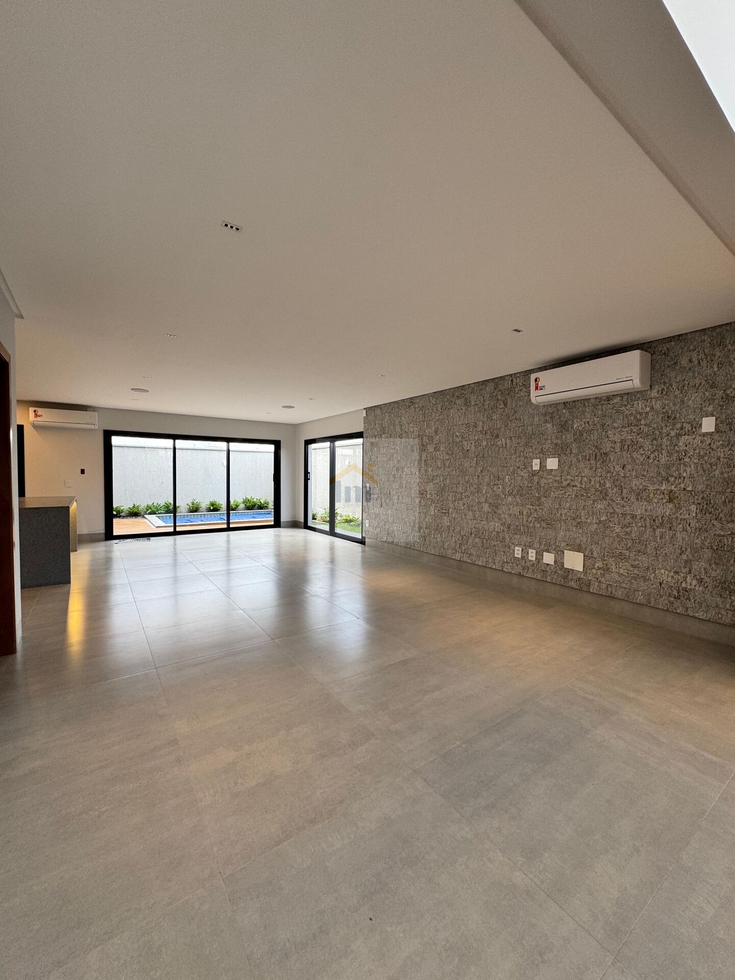 Casa, 3 quartos, 259 m² - Foto 6