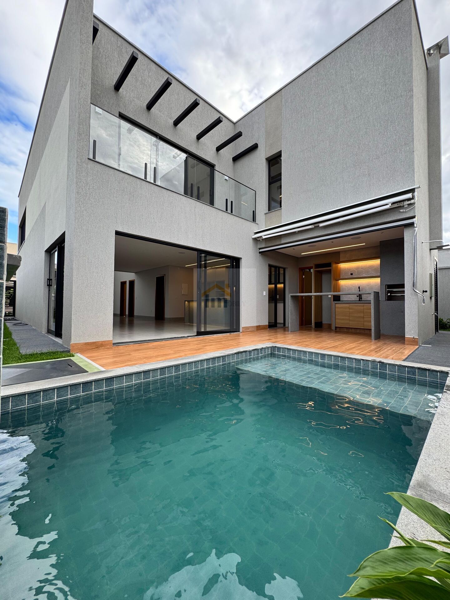 Casa, 3 quartos, 259 m² - Foto 4