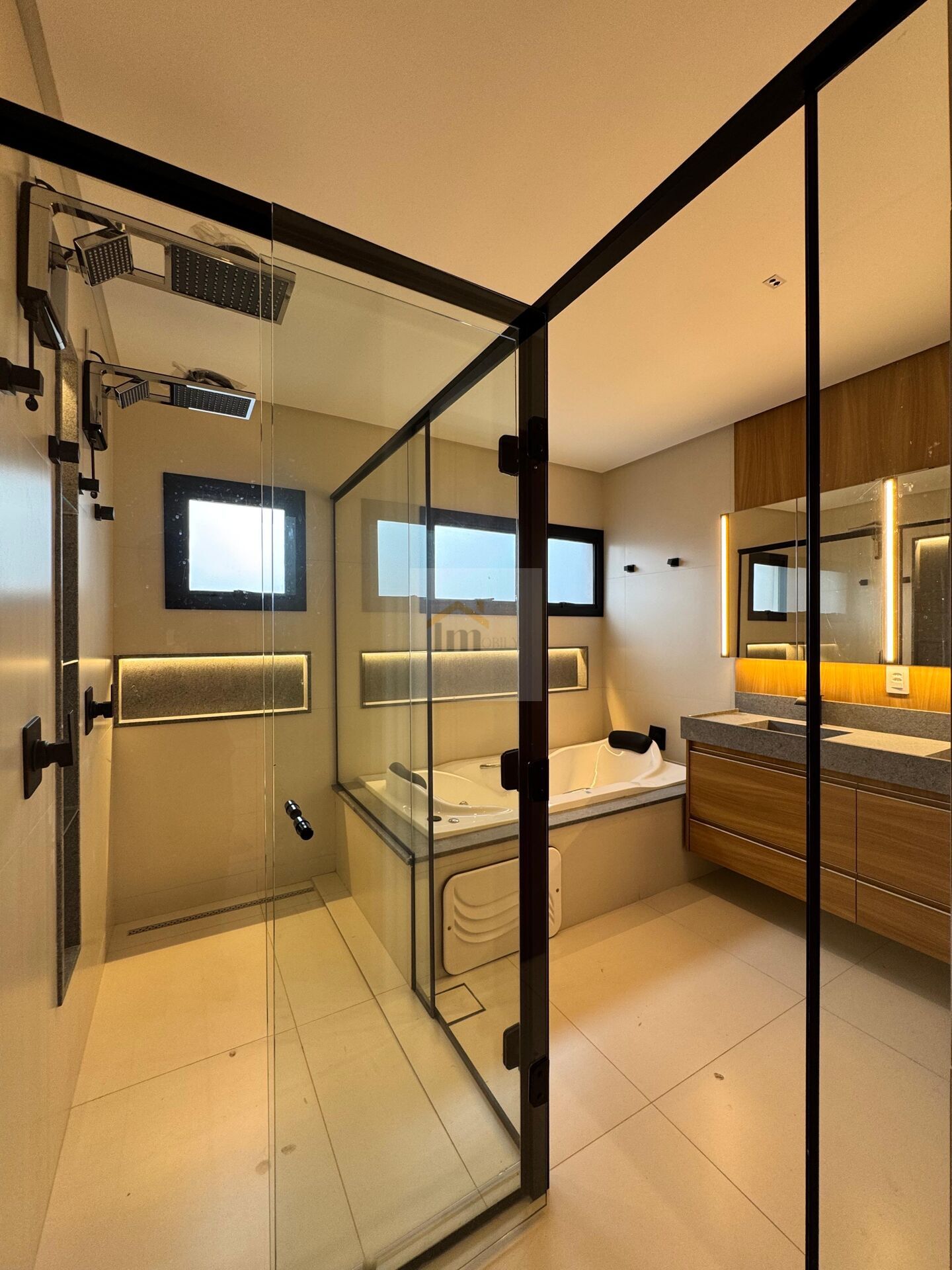 Casa, 3 quartos, 259 m² - Foto 2