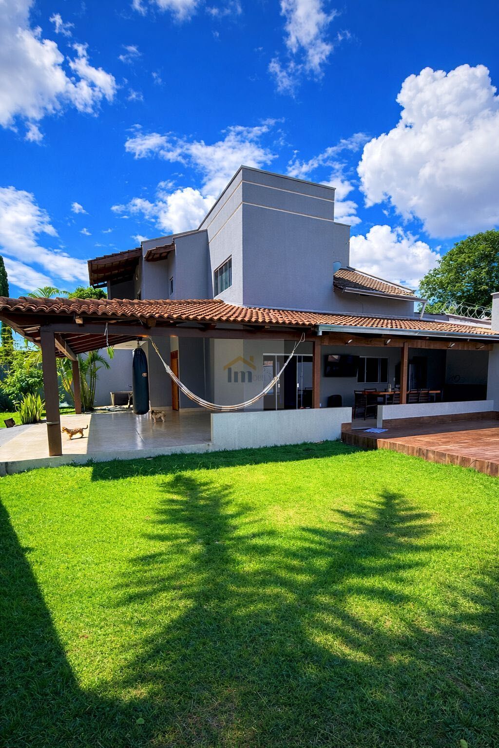 Casa, 3 quartos, 248 m² - Foto 1