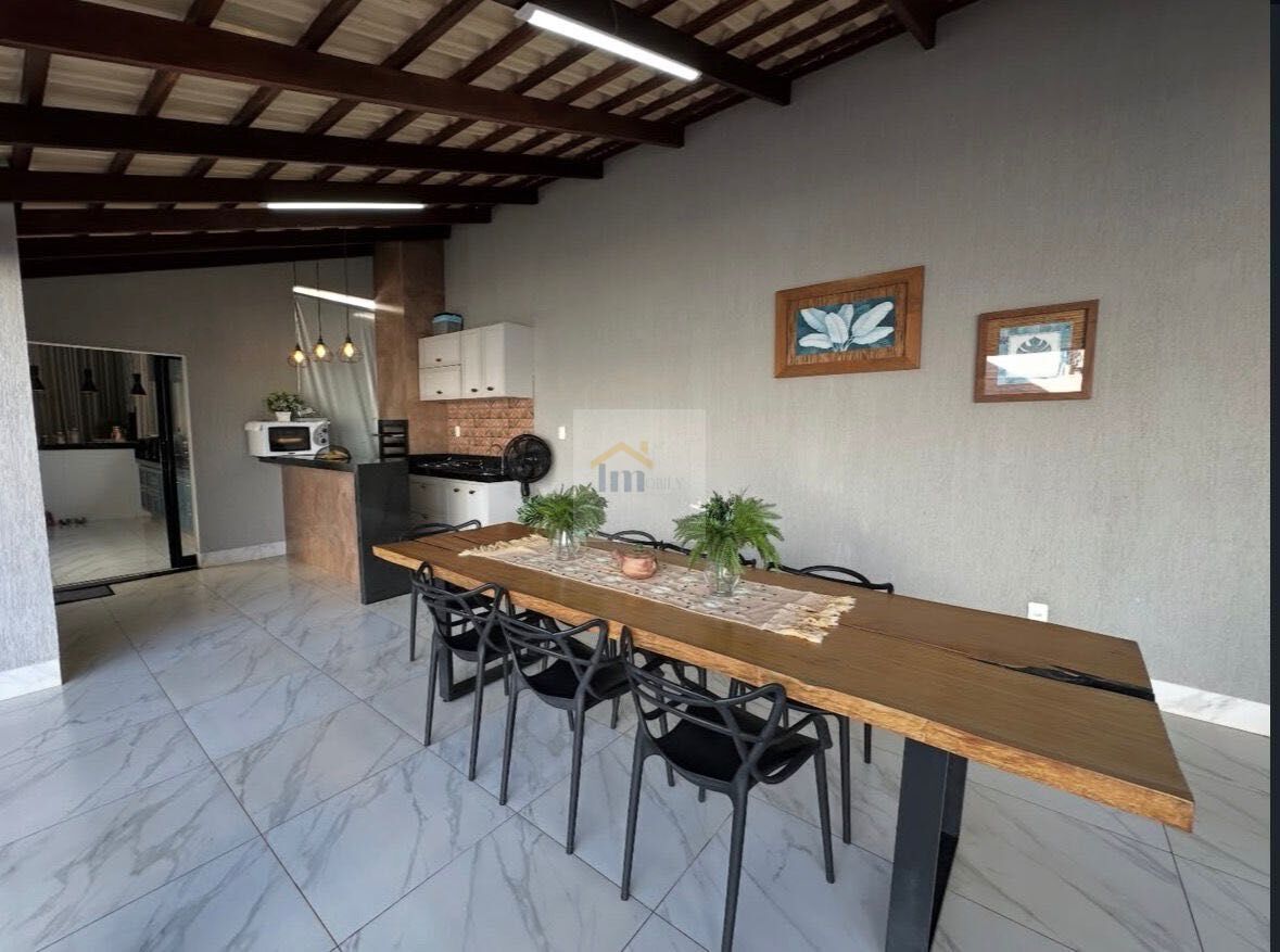 Casa, 3 quartos, 177 m² - Foto 4