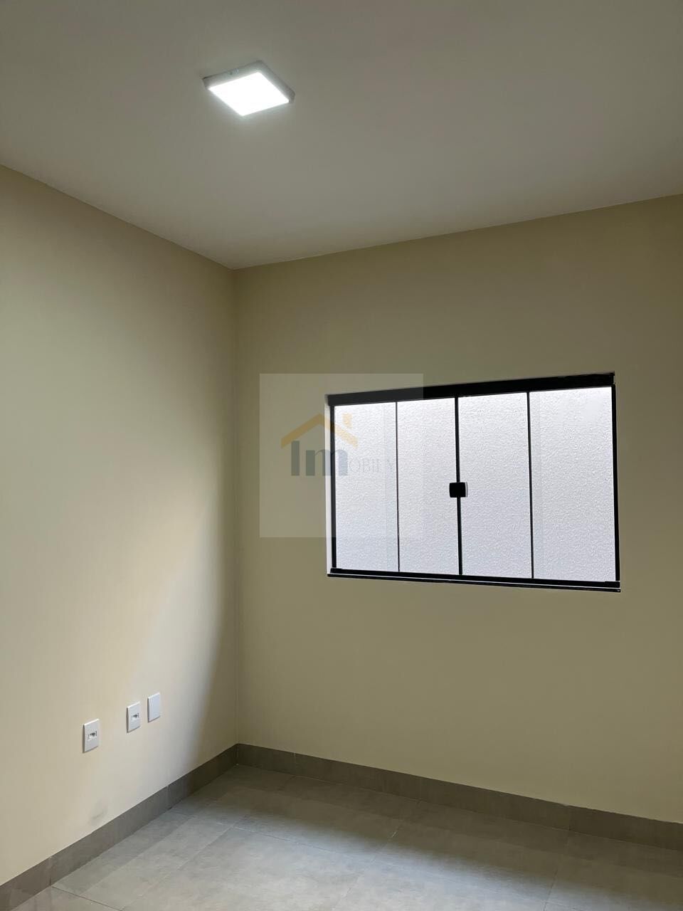 Casa à venda com 3 quartos, 111m² - Foto 8