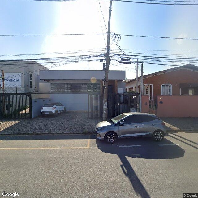 Imagem estática do "Street View" da localização