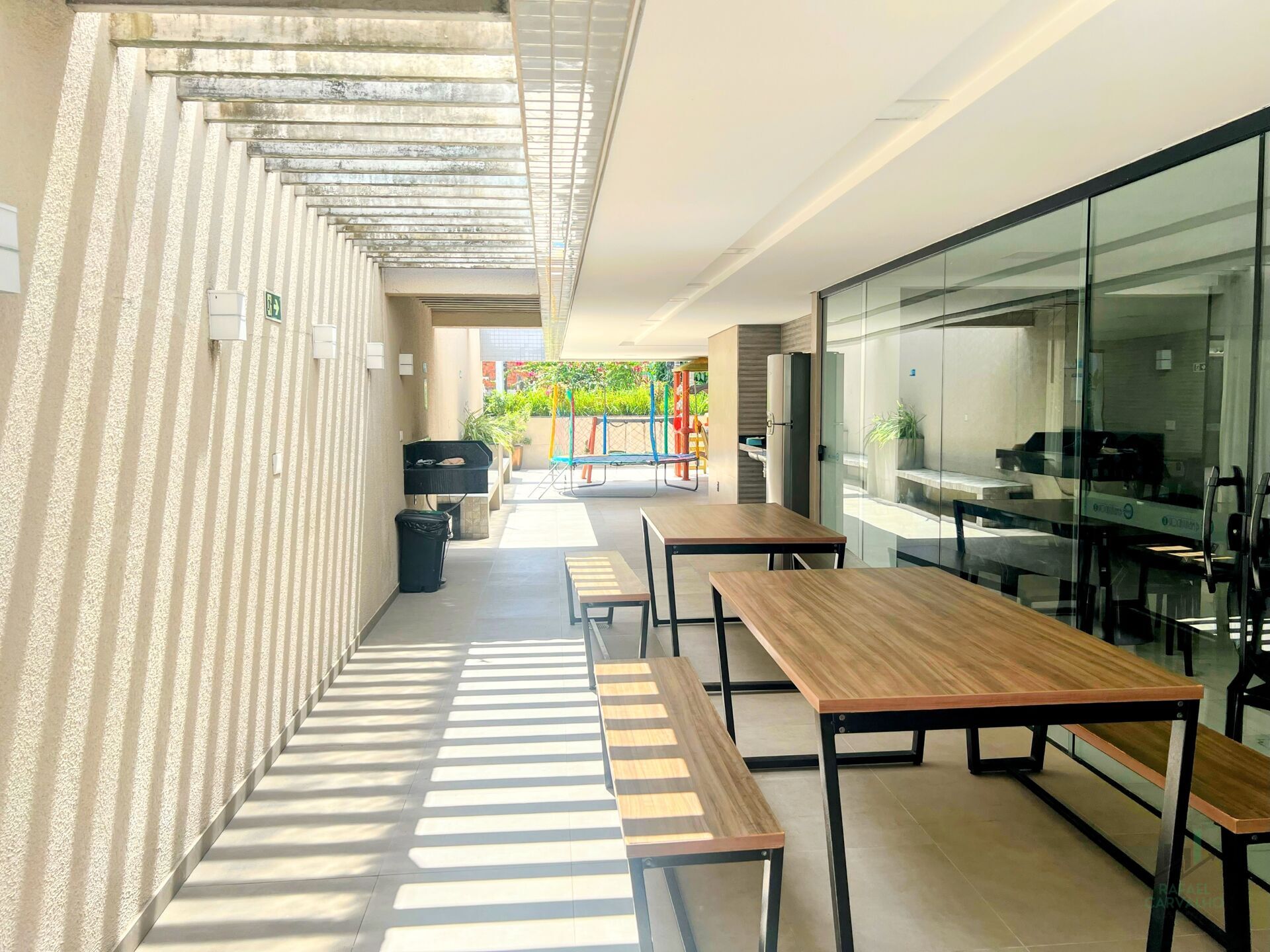 Apartamento à venda com 2 quartos, 63m² - Foto 16