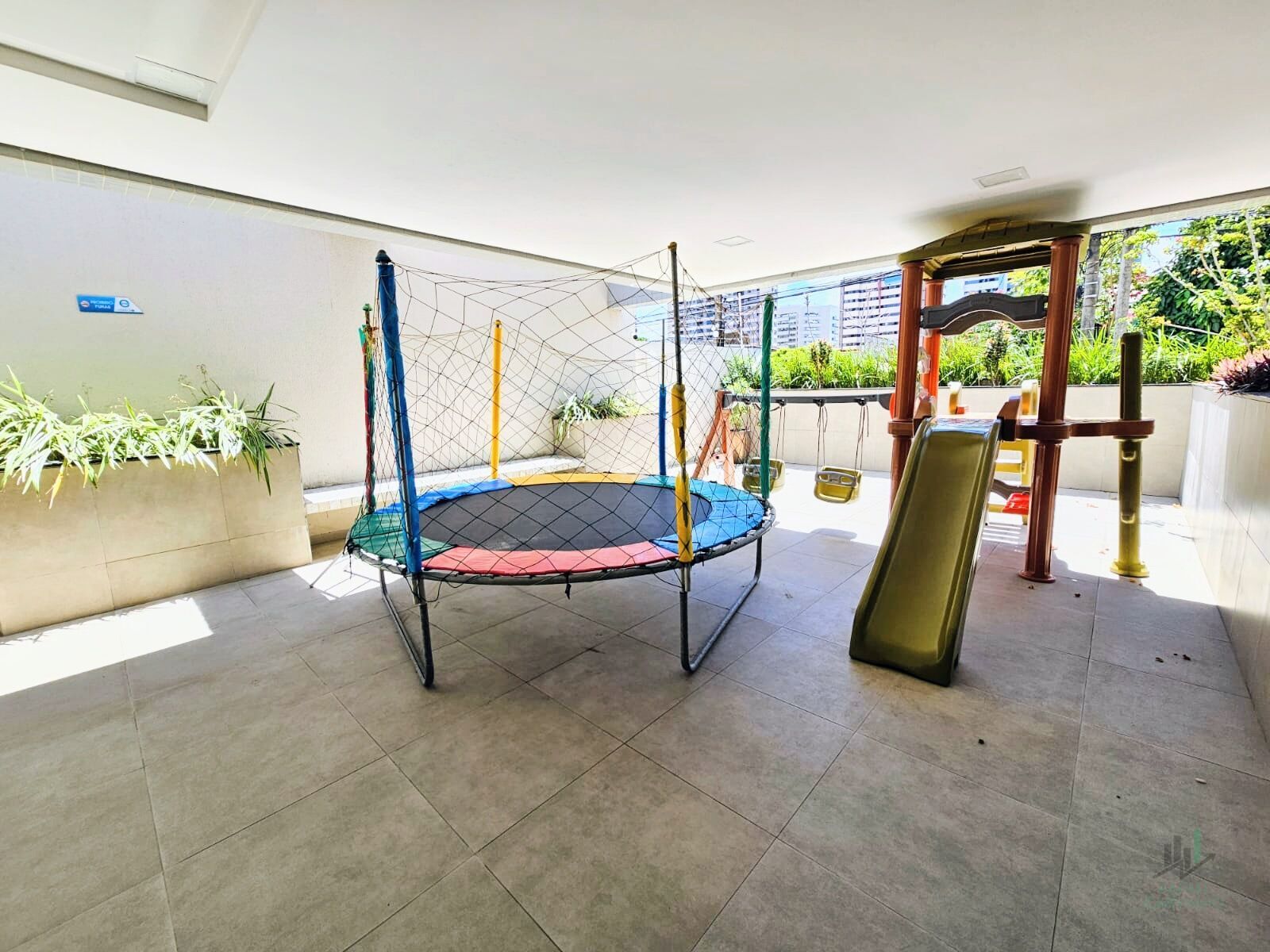 Apartamento à venda com 2 quartos, 63m² - Foto 15
