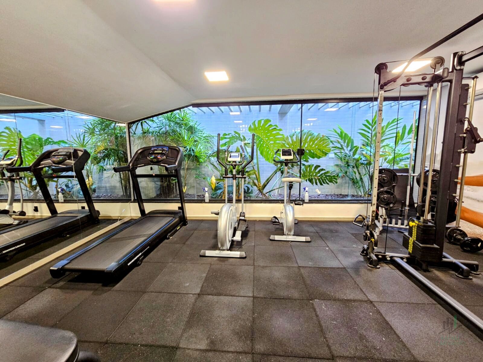 Apartamento à venda com 2 quartos, 63m² - Foto 12