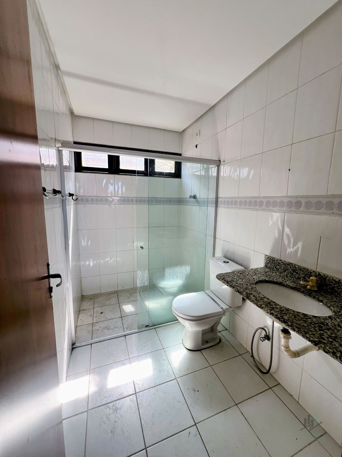 Casa de Condomínio à venda com 3 quartos, 259m² - Foto 18