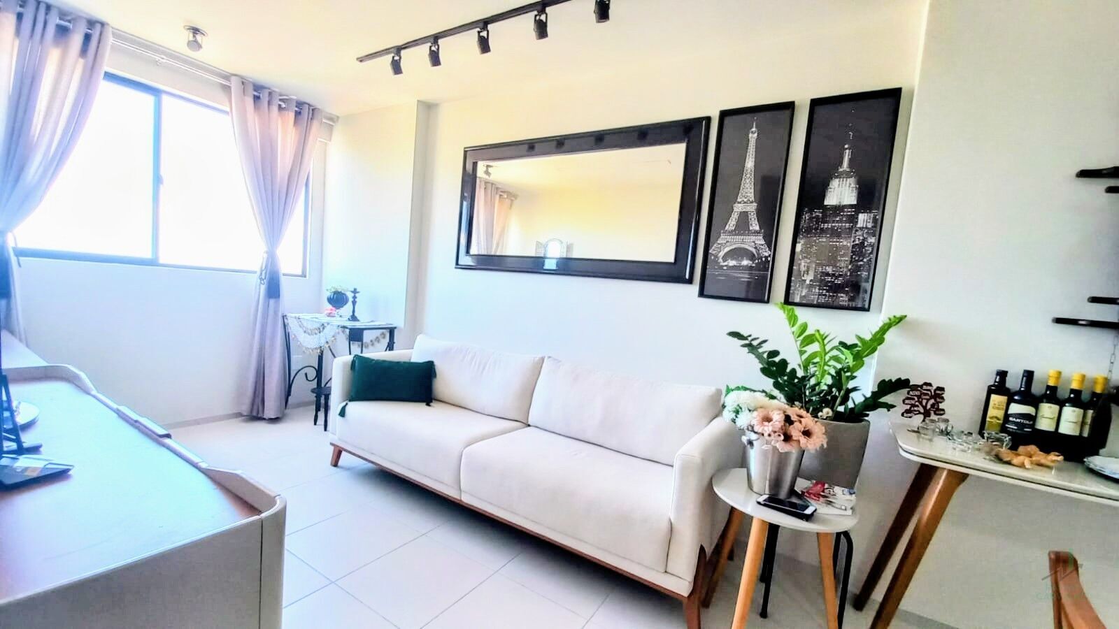 Apartamento à venda com 2 quartos, 52m² - Foto 4