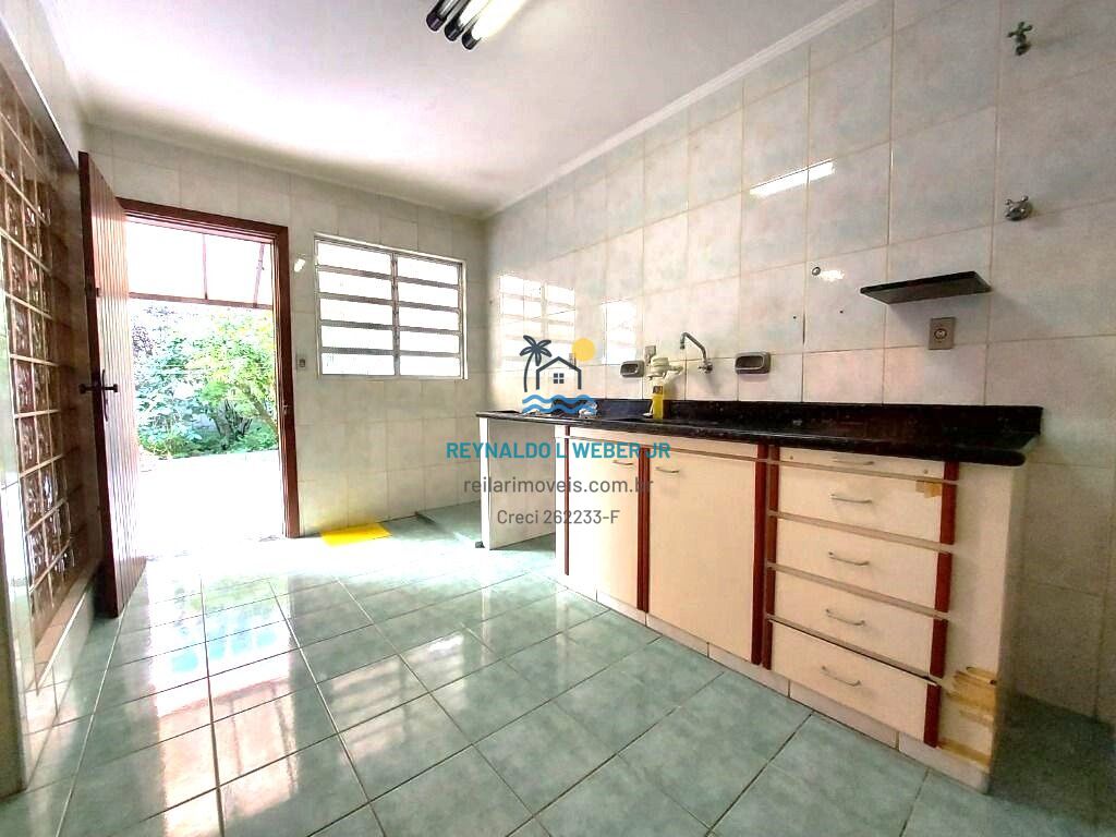 Sobrado à venda com 3 quartos, 250m² - Foto 11