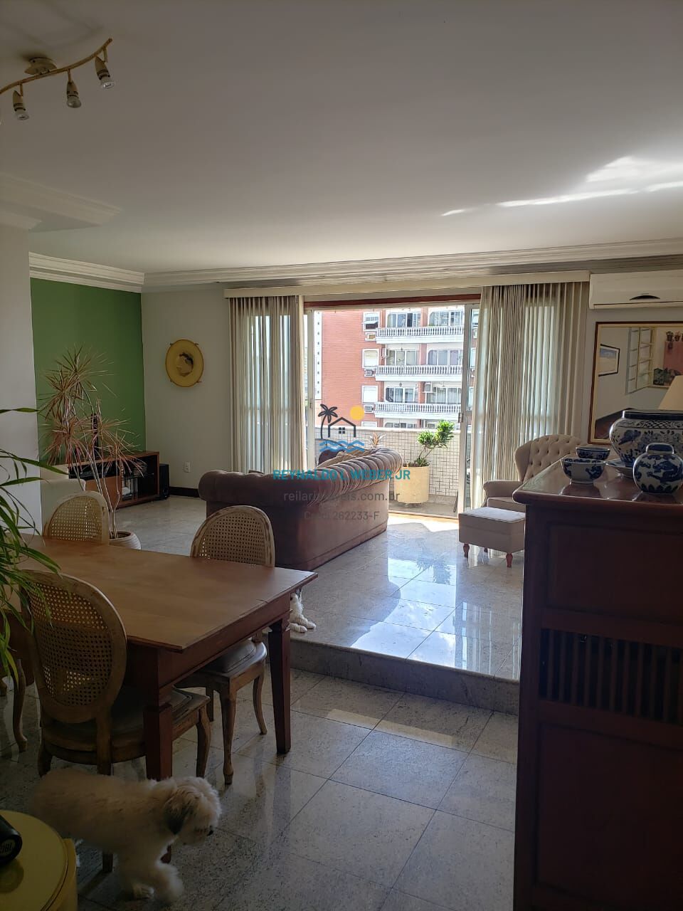 Apartamento à venda com 3 quartos, 157m² - Foto 1