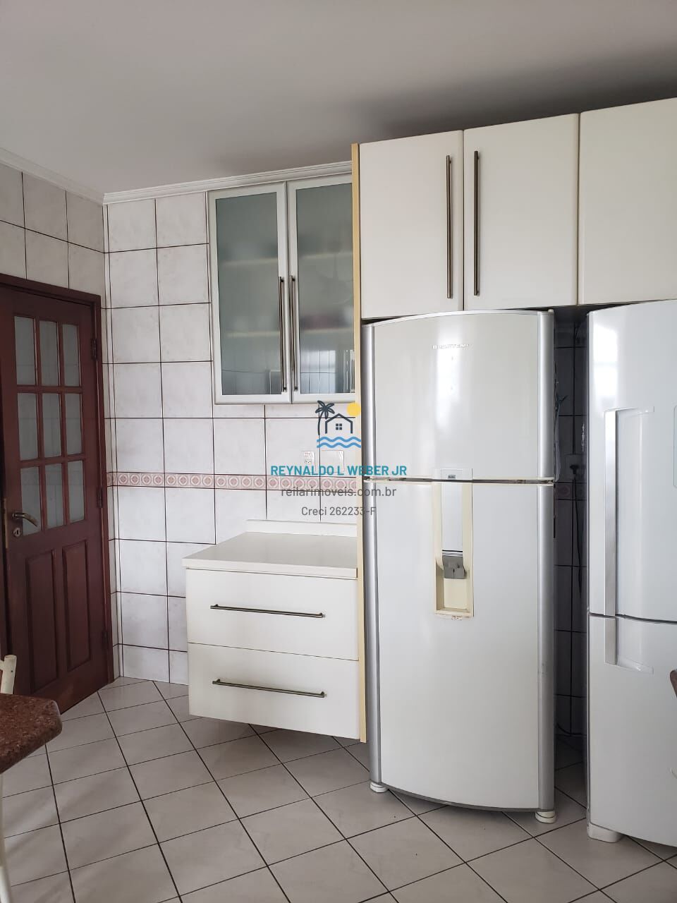 Apartamento à venda com 3 quartos, 157m² - Foto 9