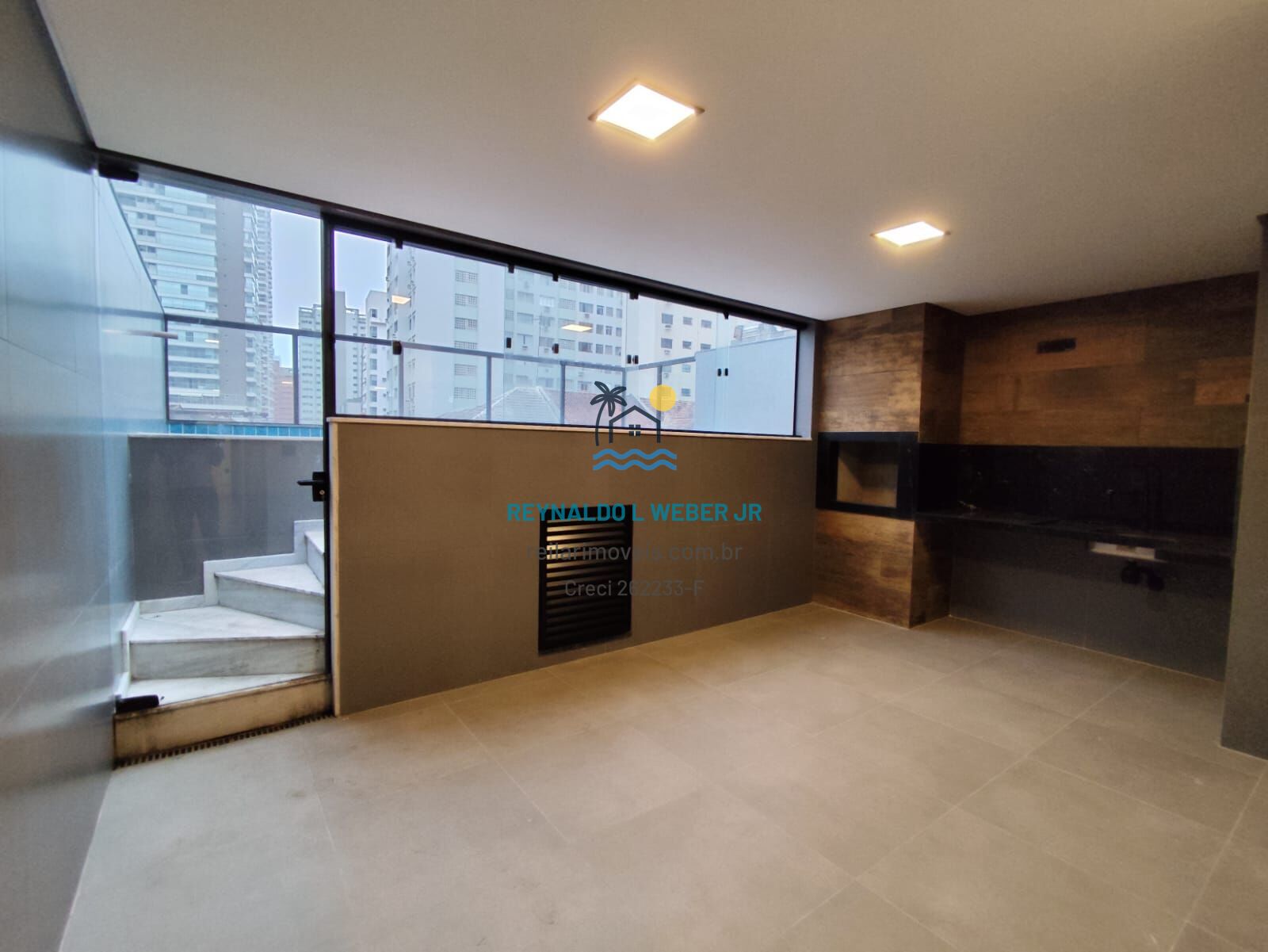Casa à venda com 3 quartos, 280m² - Foto 4