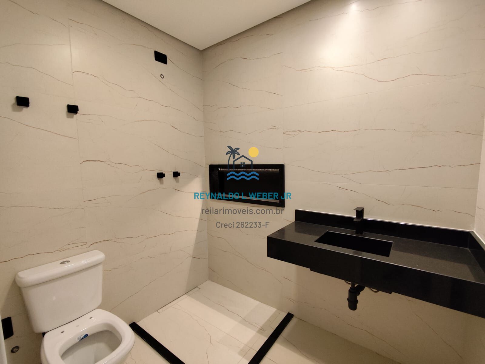 Casa à venda com 3 quartos, 280m² - Foto 8