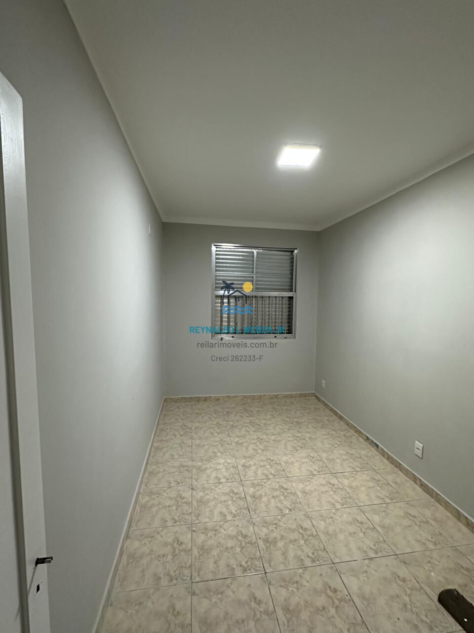 Apartamento à venda com 2 quartos, 71m² - Foto 4