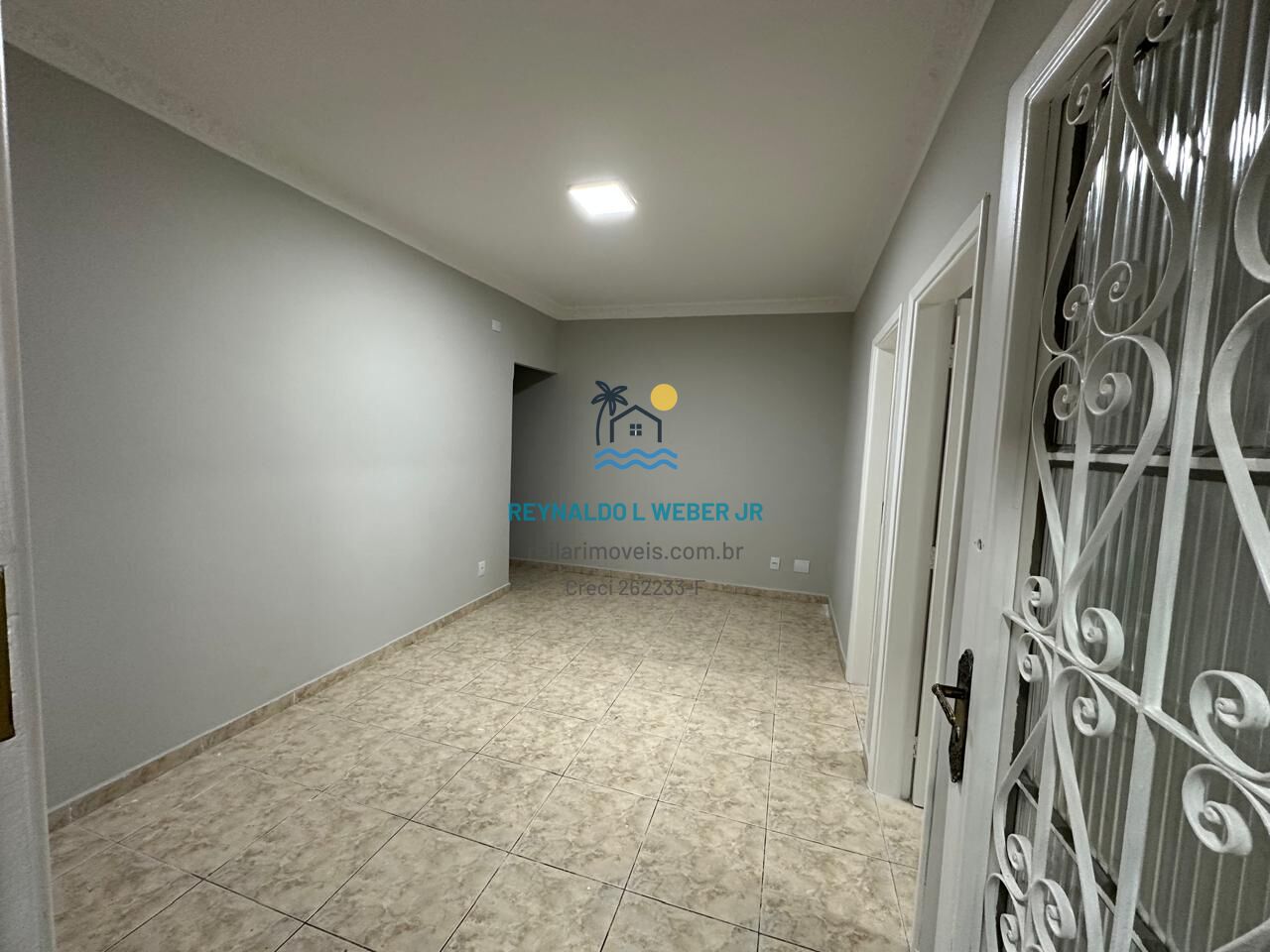 Apartamento à venda com 2 quartos, 71m² - Foto 2