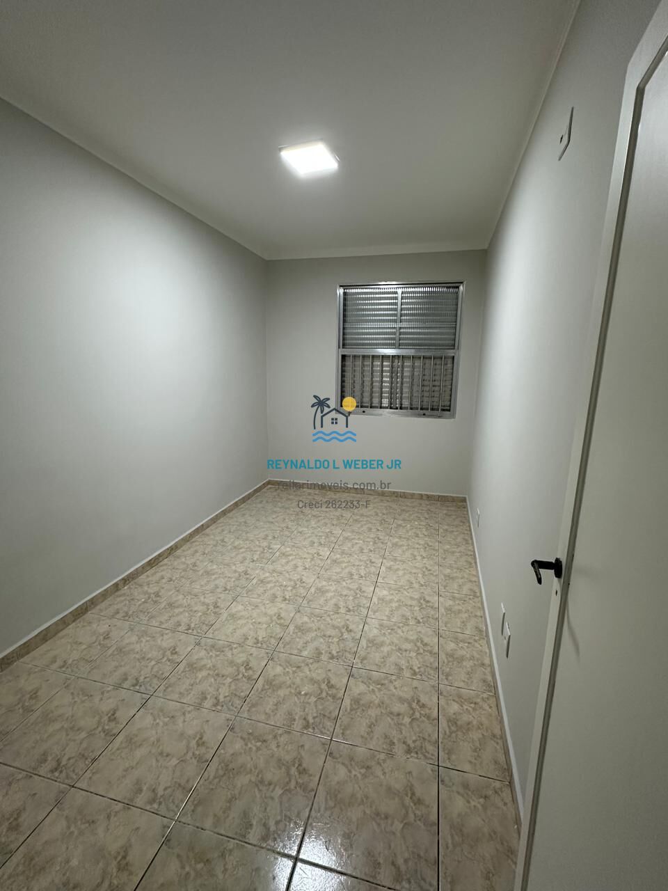 Apartamento à venda com 2 quartos, 71m² - Foto 3