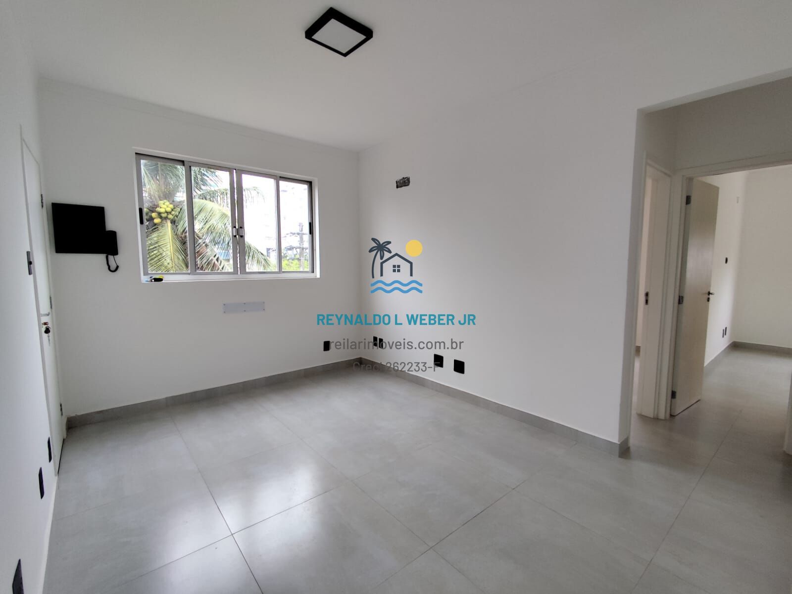 Apartamento à venda com 2 quartos, 60m² - Foto 1