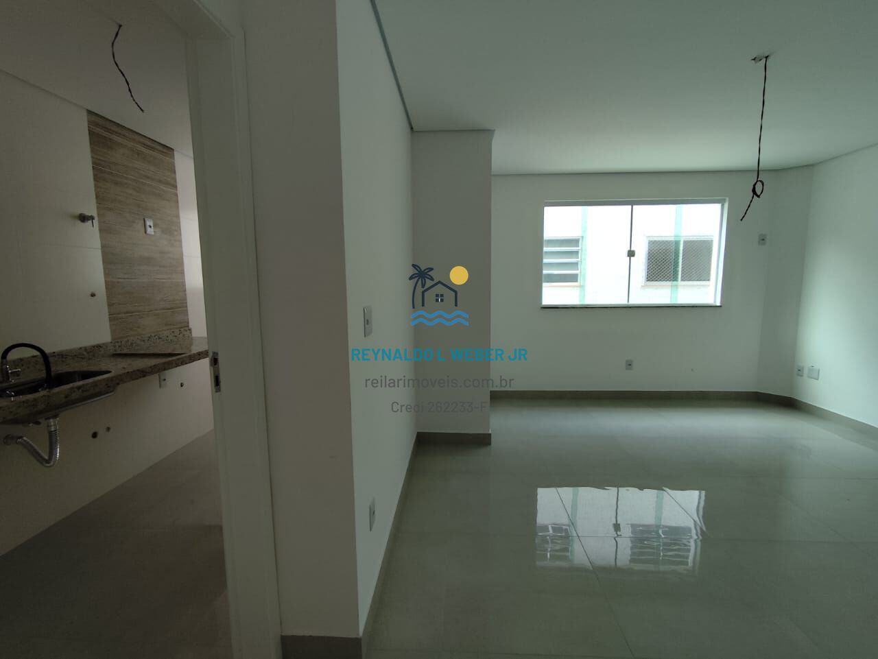 Casa à venda com 2 quartos, 100m² - Foto 3