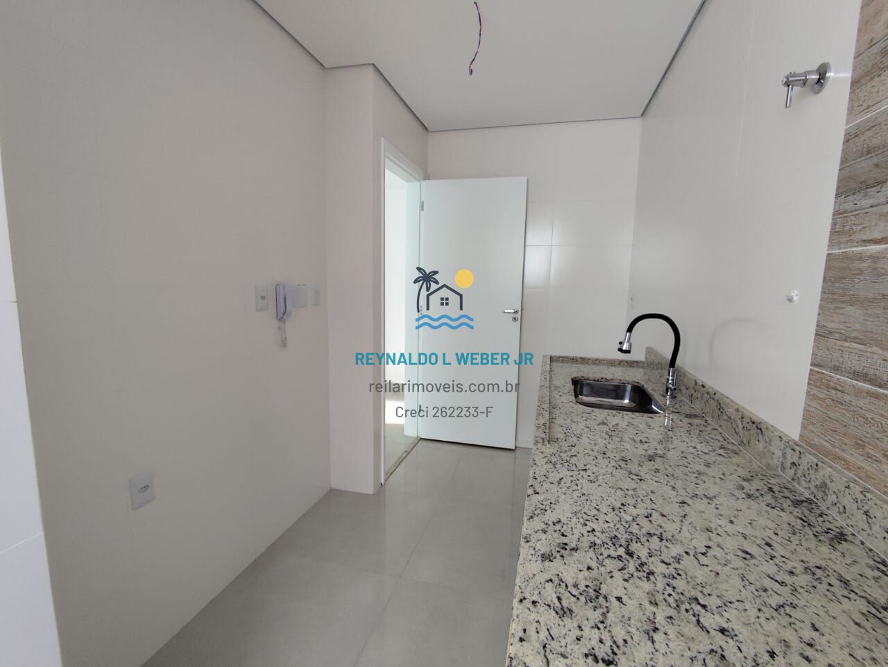 Casa à venda com 2 quartos, 100m² - Foto 10