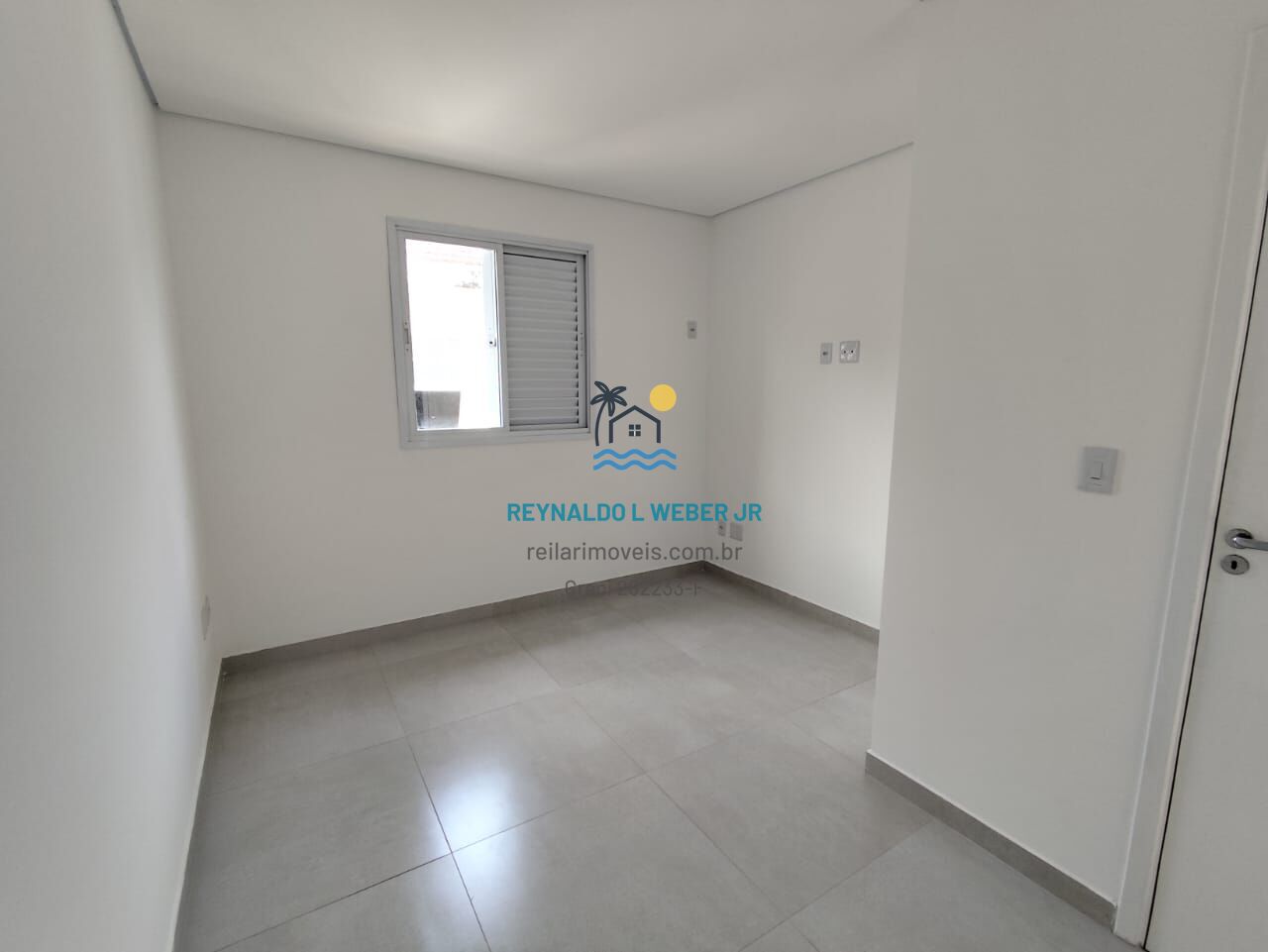 Casa à venda com 2 quartos, 100m² - Foto 4
