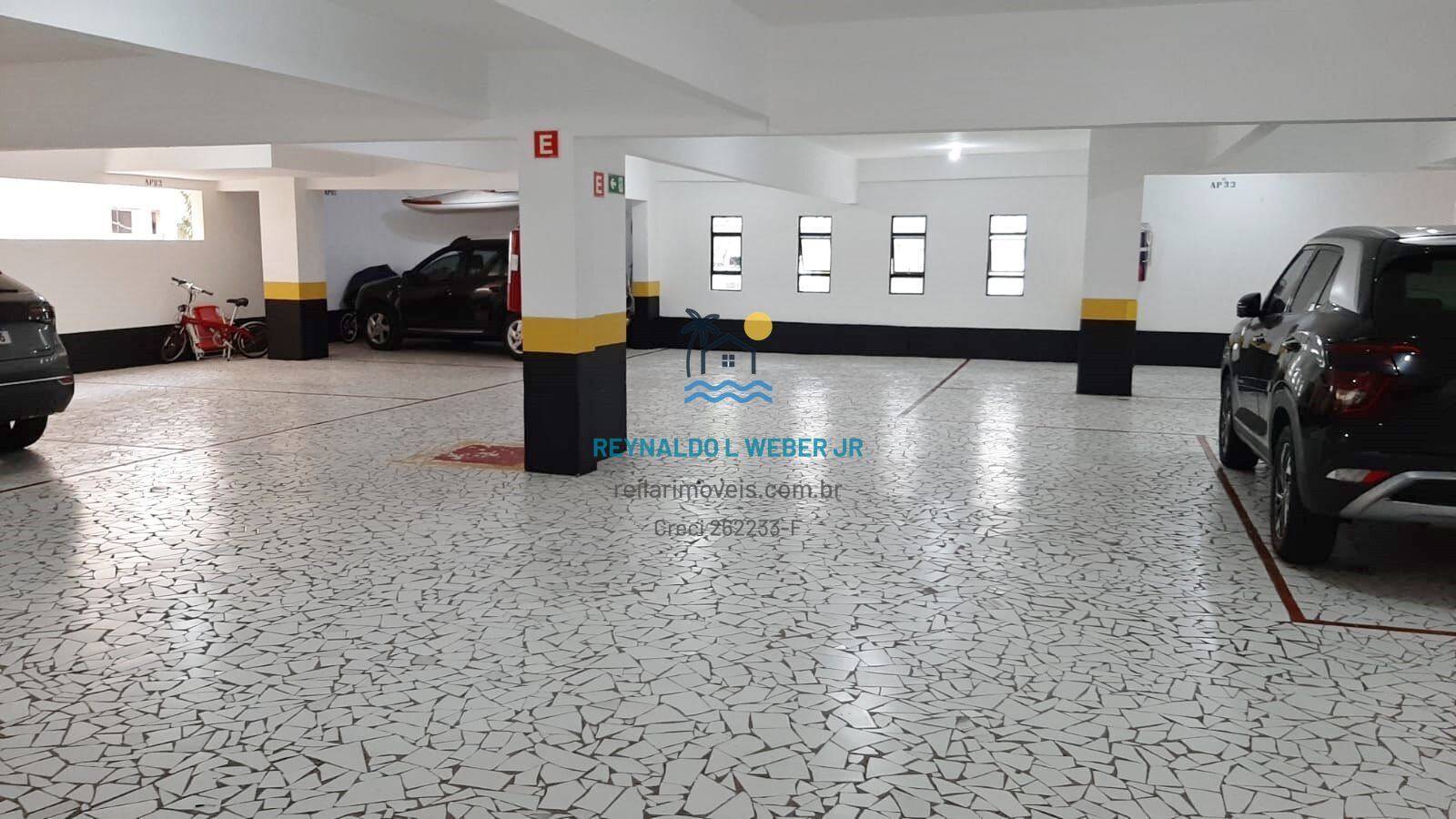 Apartamento à venda com 2 quartos, 105m² - Foto 18